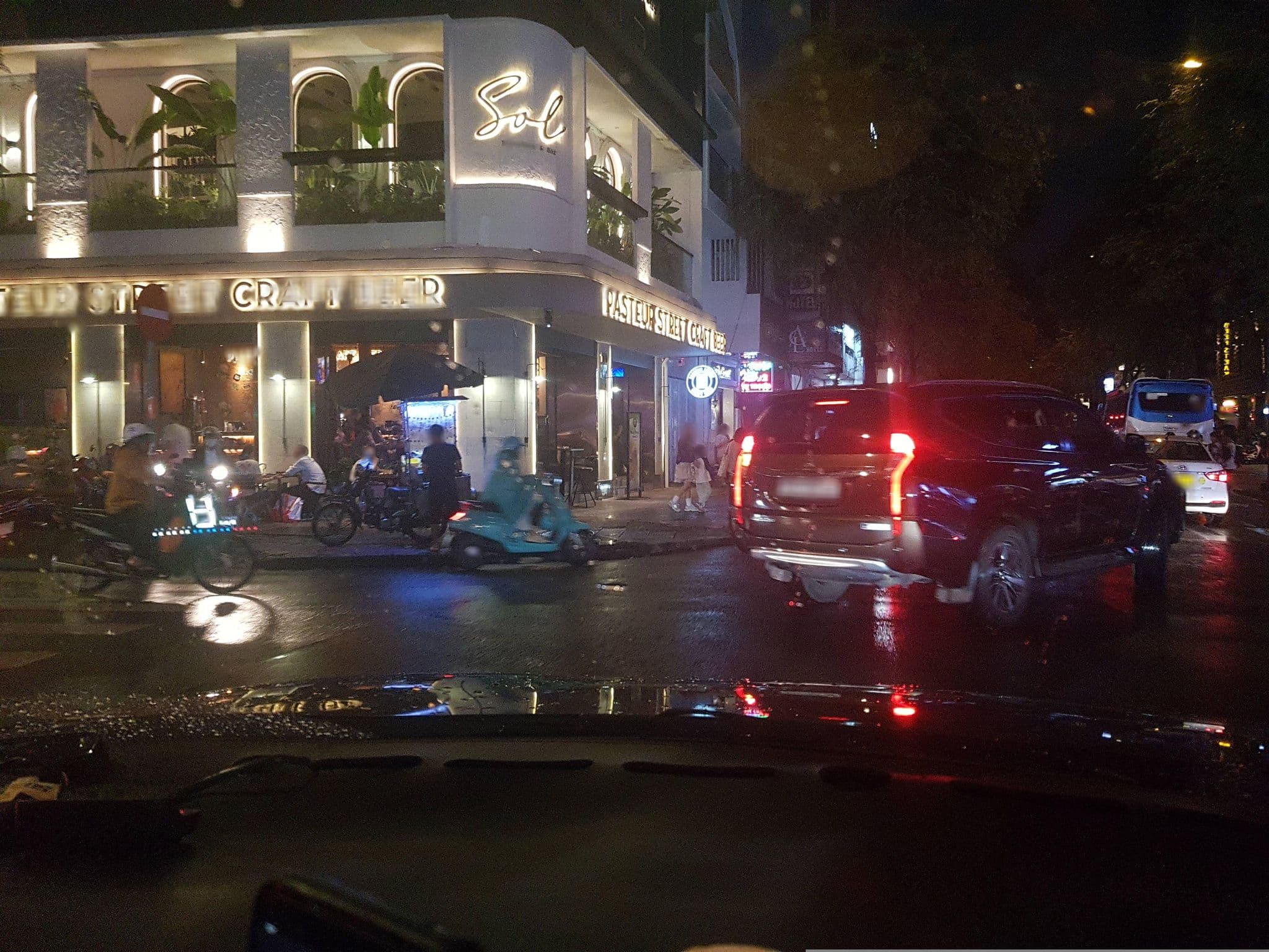 Street view near A & Em Hotel, Quận Ba — © bemaps1 (CC BY-SA · Mapillary)