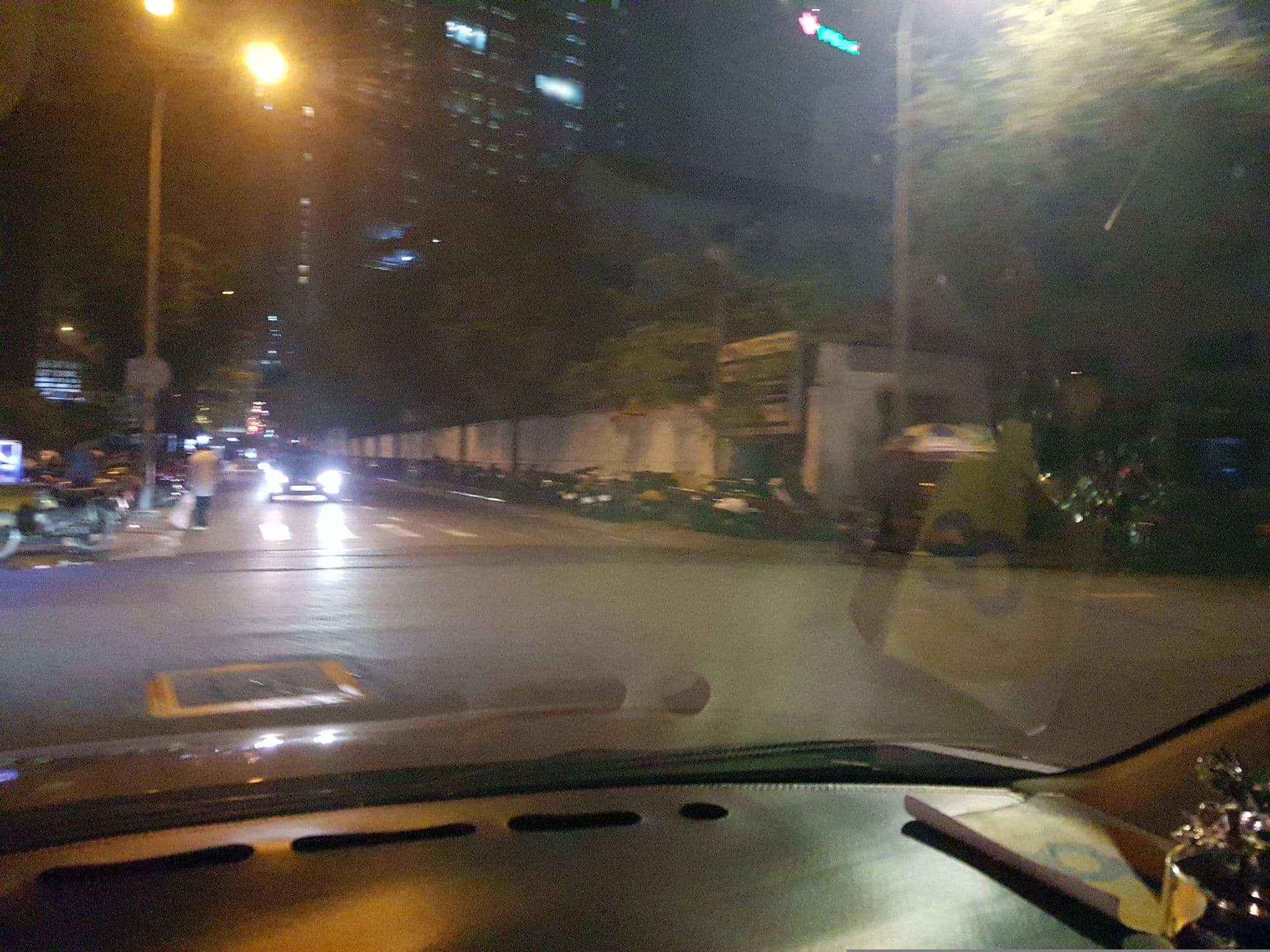 Street view near ROSELAND SWEET HOTEL, Quận Bốn — © bemaps1 (CC BY-SA · Mapillary)