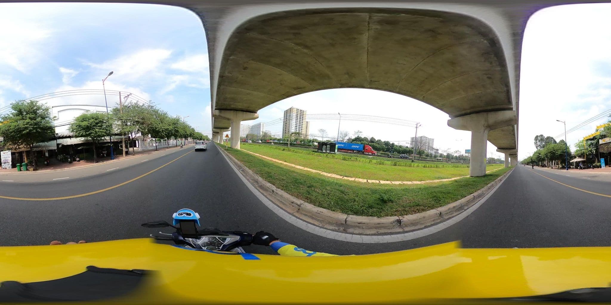 Street view near Thuduc Tourist Hotel, Thủ Đức — © bemaps3_sg (CC BY-SA · Mapillary)