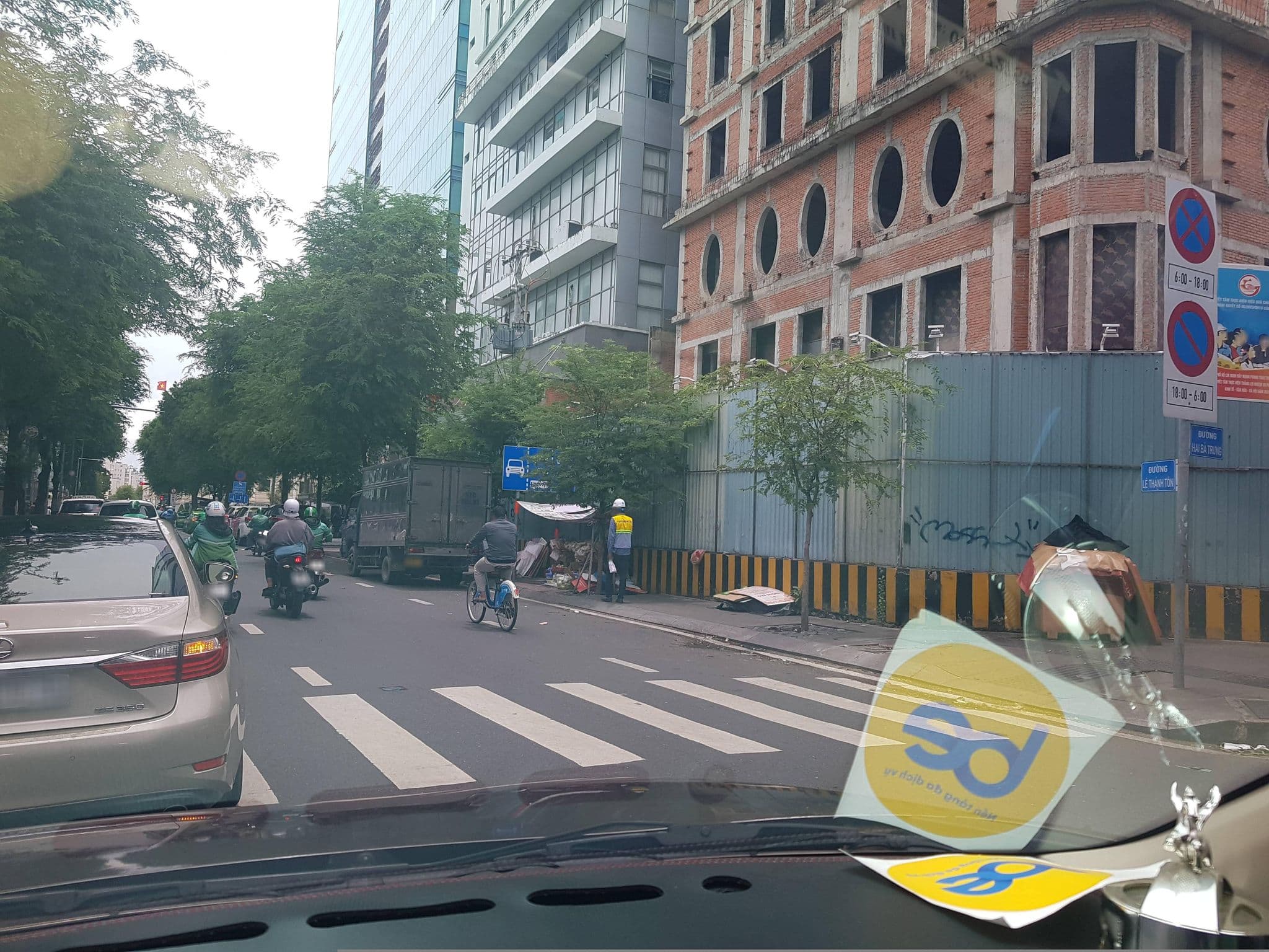 Street view near A&EM Ho Chi Minh City, Quận Bốn — © bemaps1 (CC BY-SA · Mapillary)