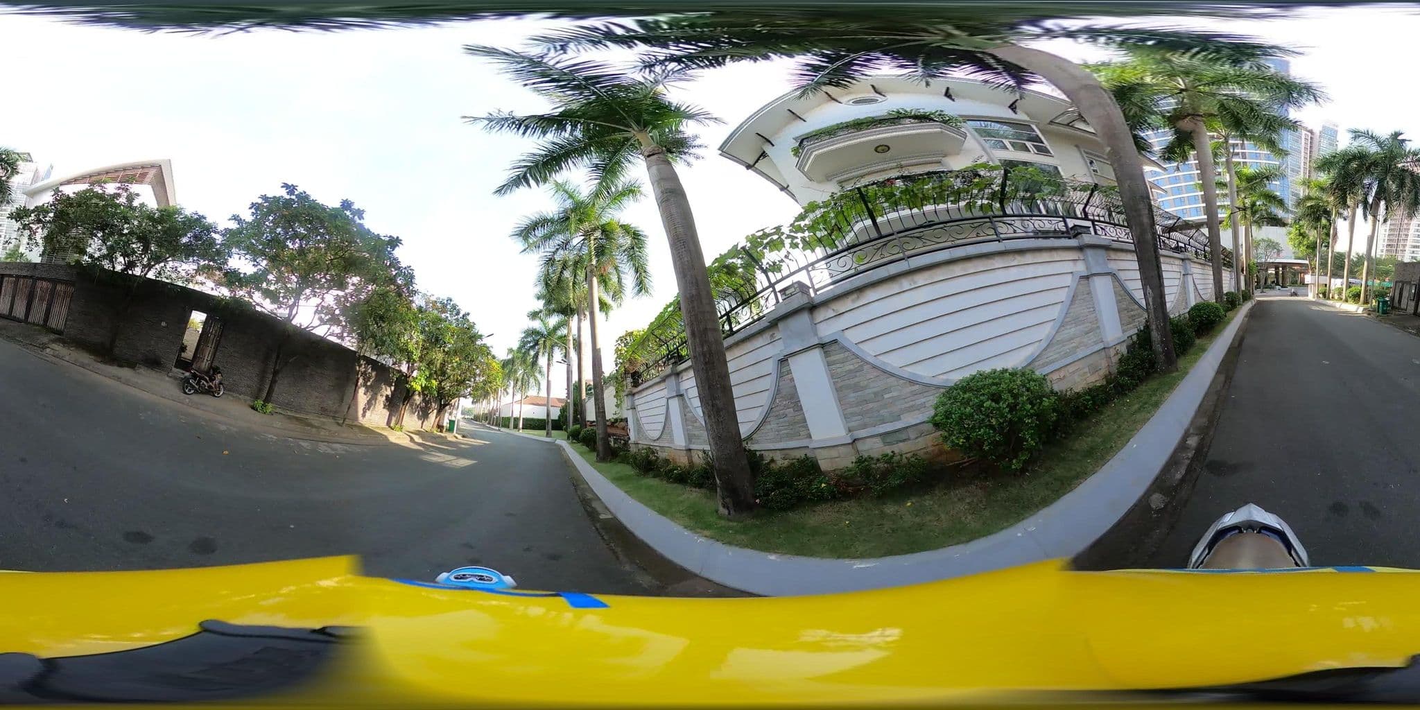 Street view near Thao Dien Boutique Hotel, Bình Thạnh — © bemaps3_sg (CC BY-SA · Mapillary)
