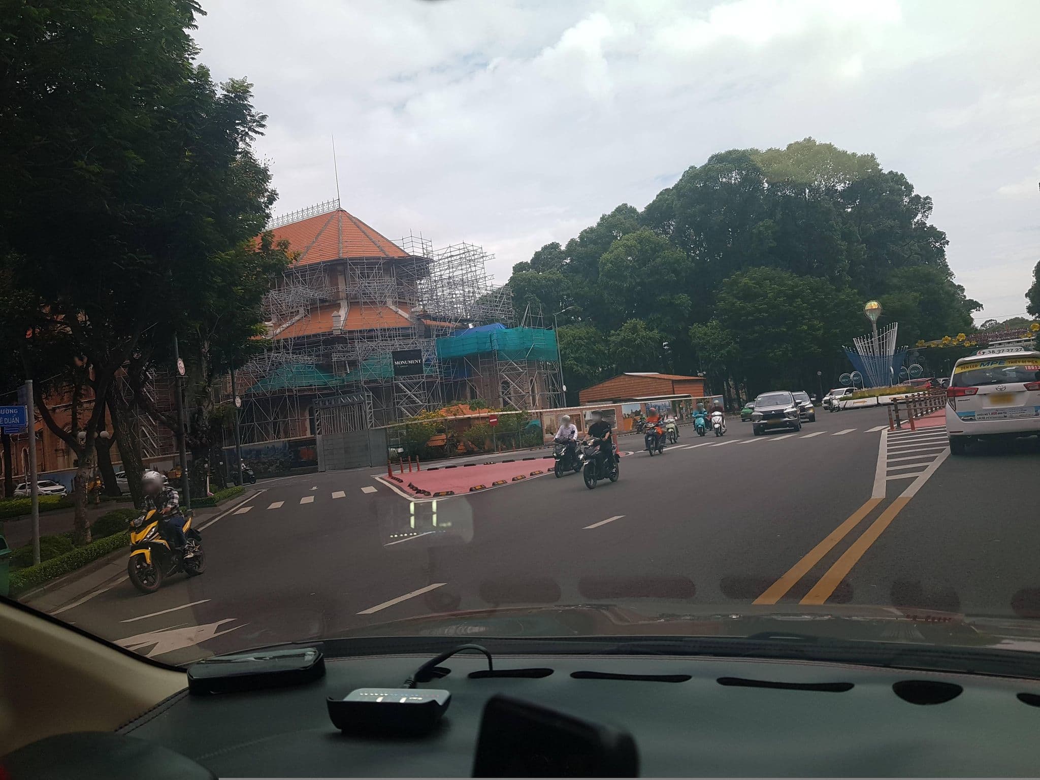 Street view near Swimming  Pool, Quận Ba — © bemaps1 (CC BY-SA · Mapillary)