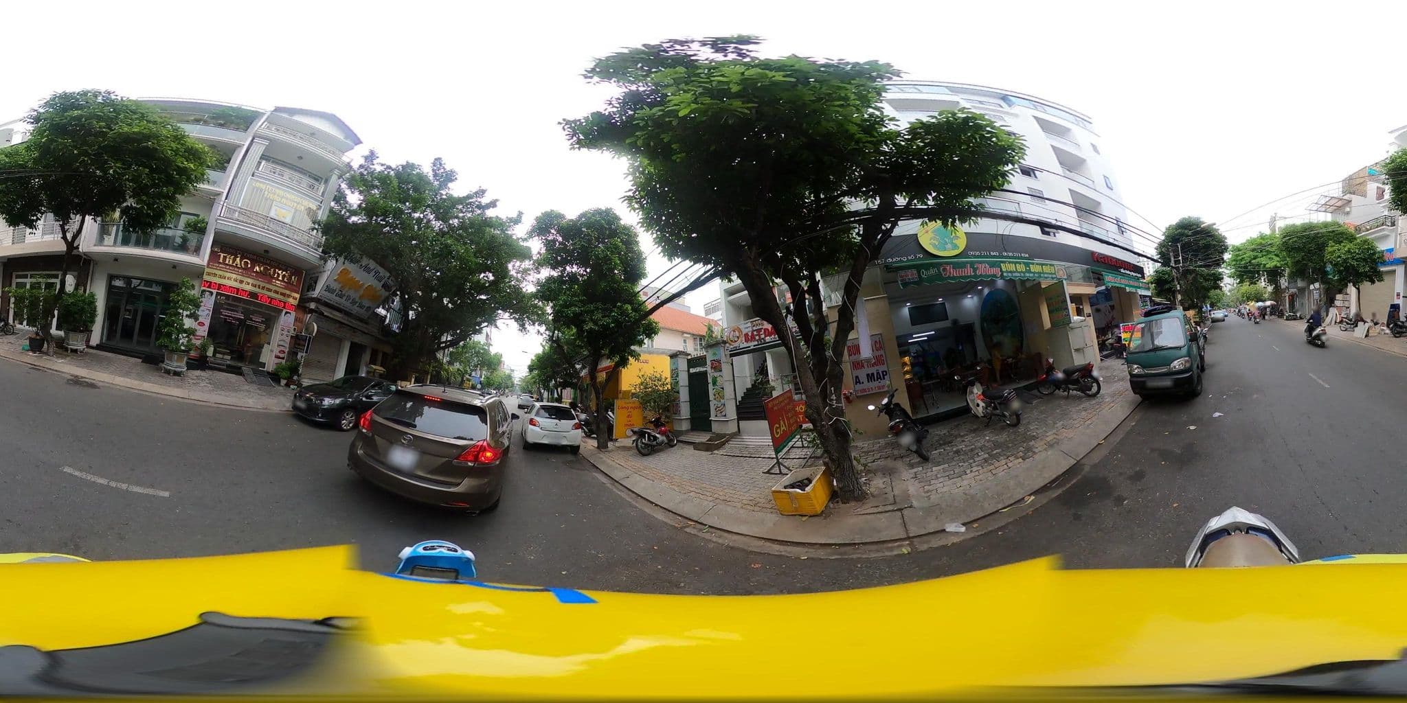 Street view near Domino 3, Quận Bốn — © bemaps3_sg (CC BY-SA · Mapillary)