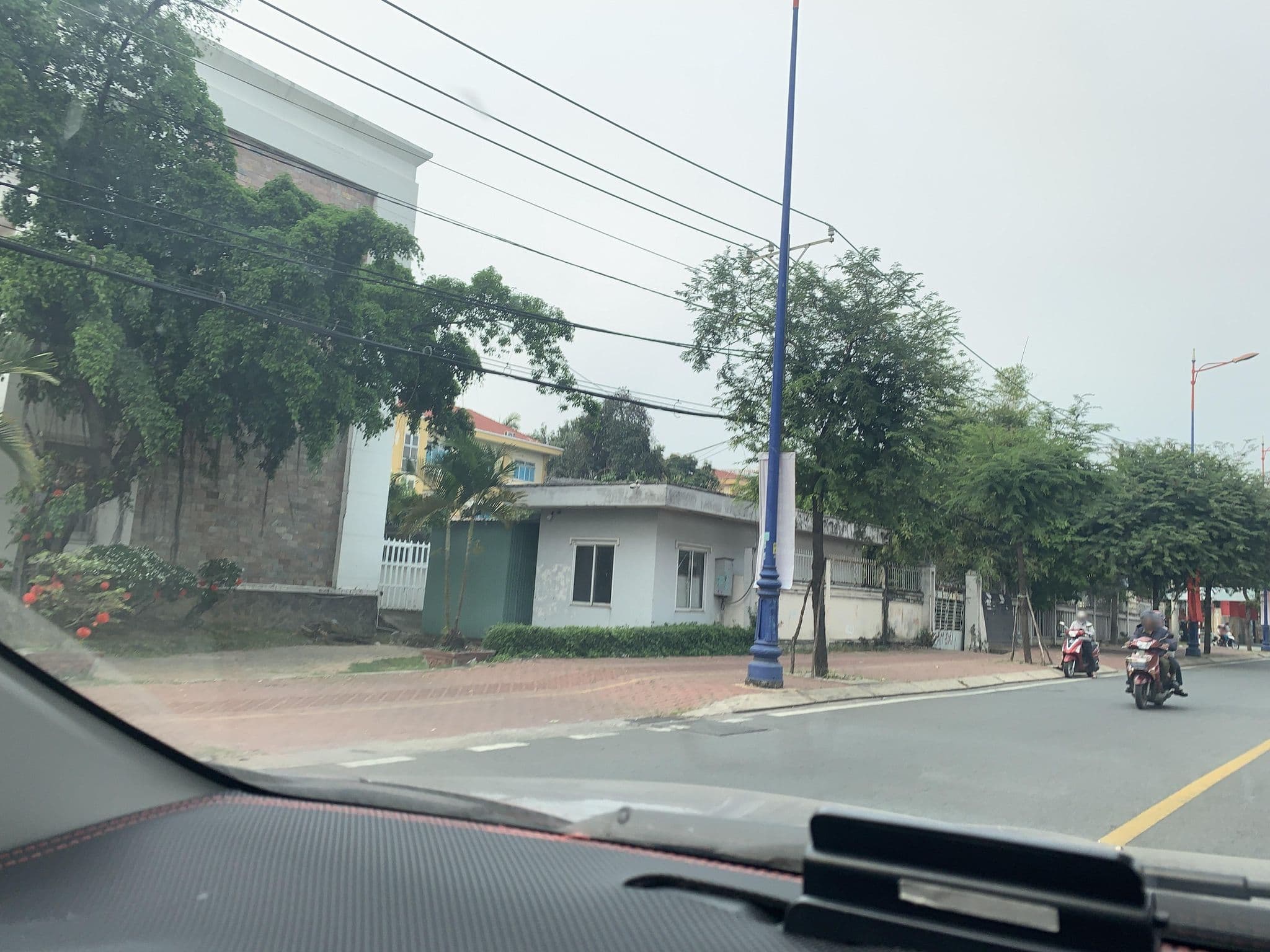 Street view near Star 39 Hotel, Thủ Đức — © sg_left_1 (CC BY-SA · Mapillary)
