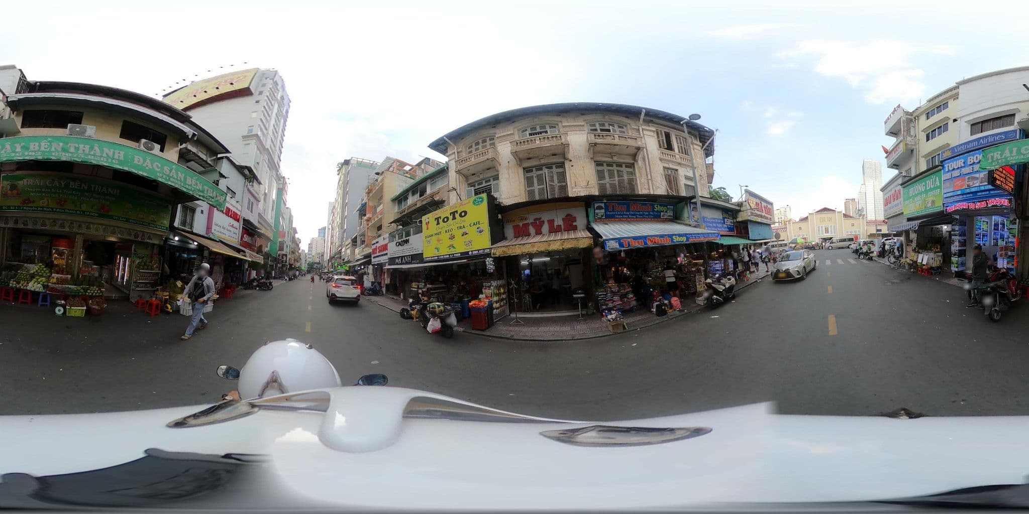 Street view near Silverland Room B305, Quận Bốn — © bemaps1 (CC BY-SA · Mapillary)