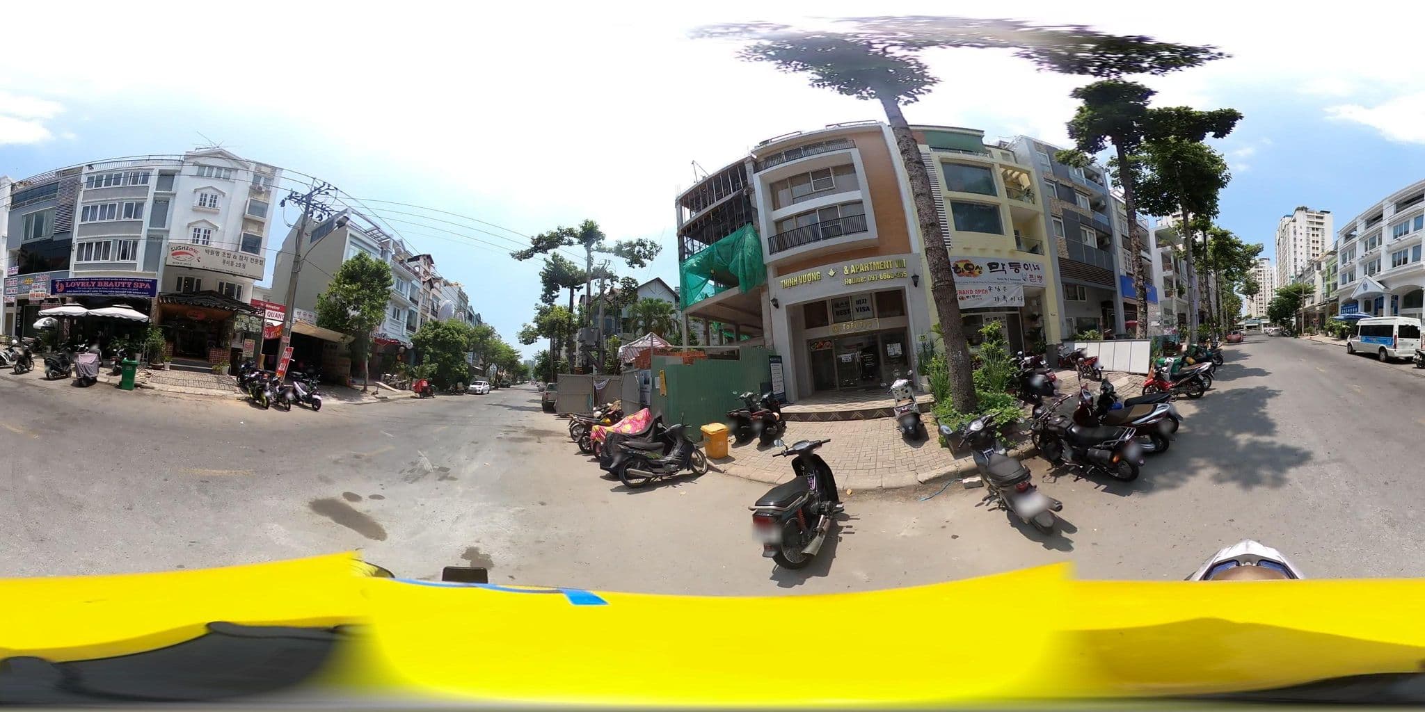 Street view near Thala Hotel, Quận Bốn — © bemaps3_sg (CC BY-SA · Mapillary)