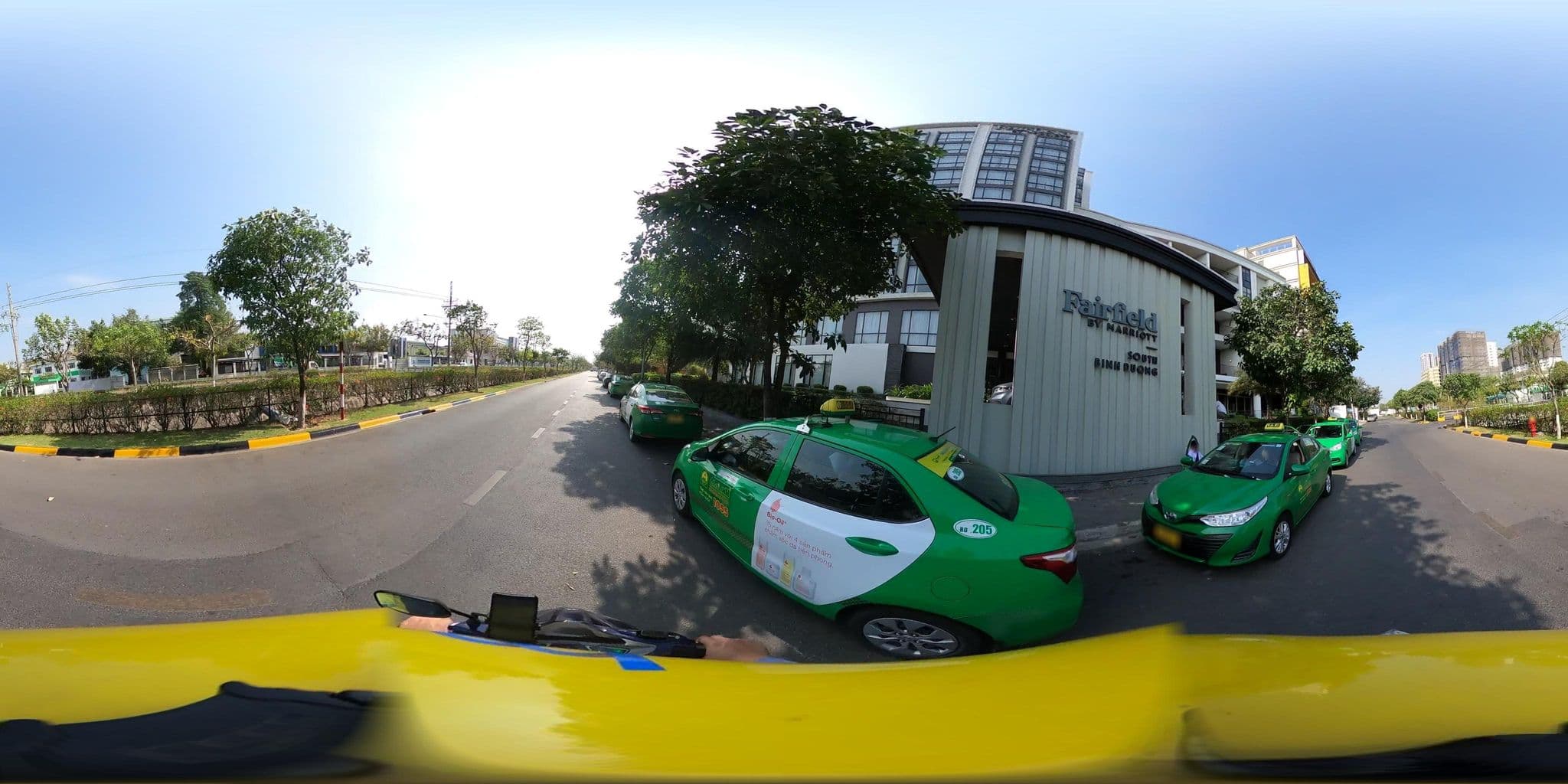 Street view near Swimming Pool, Thuận An — © bemaps3_sg (CC BY-SA · Mapillary)