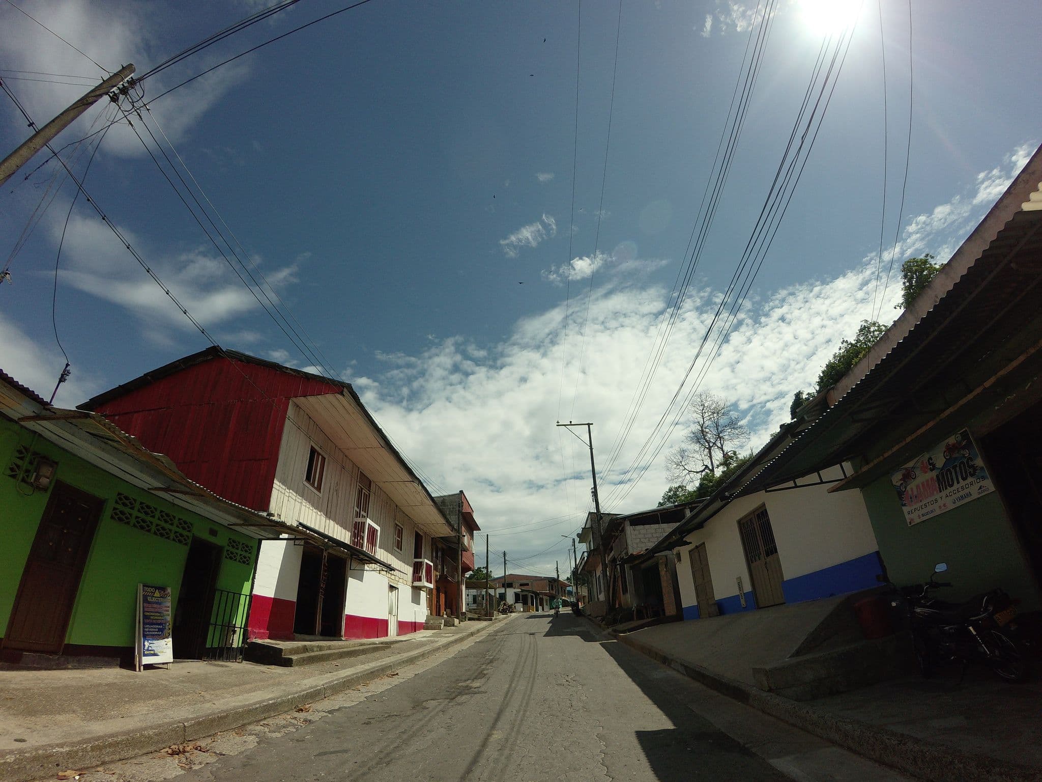 Street view near Hotel El Pescador, Norcasia — © juliancastroz (CC BY-SA · Mapillary)