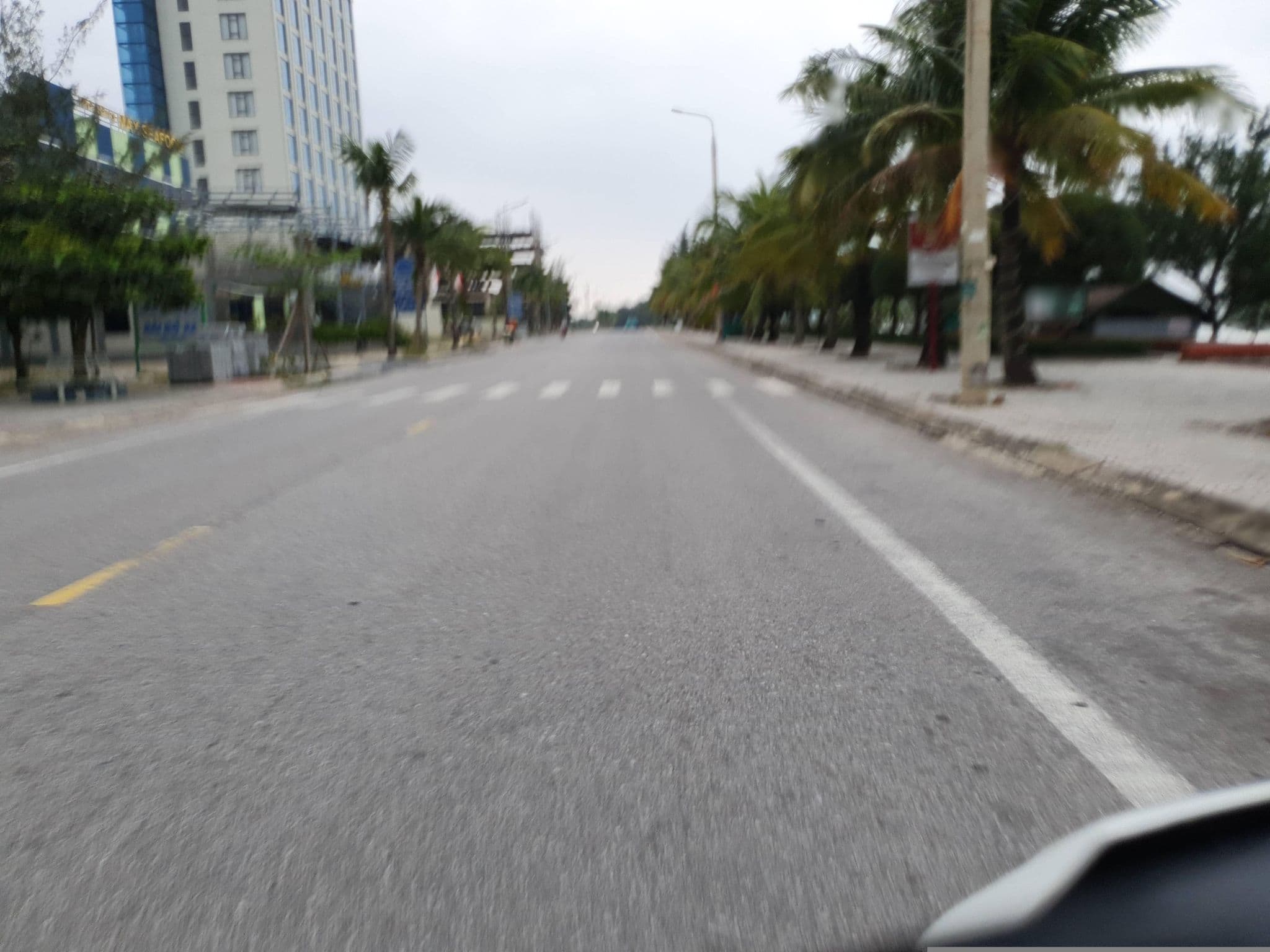 Street view near Thanh Phuc Hotel 2, Đồng Hới — © russmcd (CC BY-SA · Mapillary)