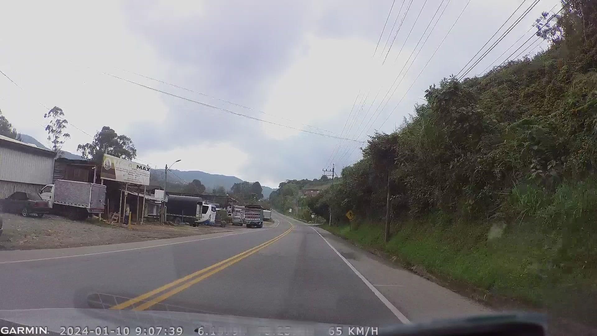 Street view near Sandra y Alonso, Santuario — © ljtoro (CC BY-SA · Mapillary)