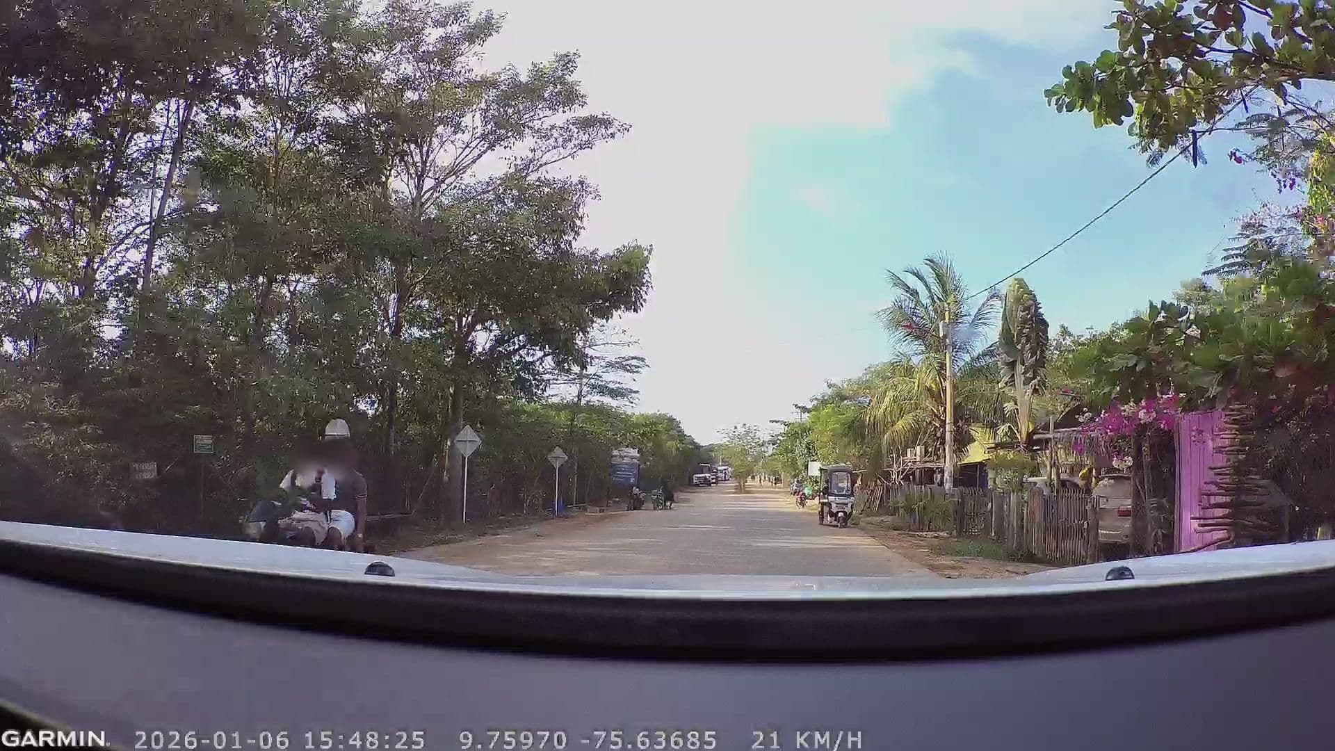 Street view near La Múcura Hospedaje, San Onofre — © JulySuarezUn (CC BY-SA · Mapillary)