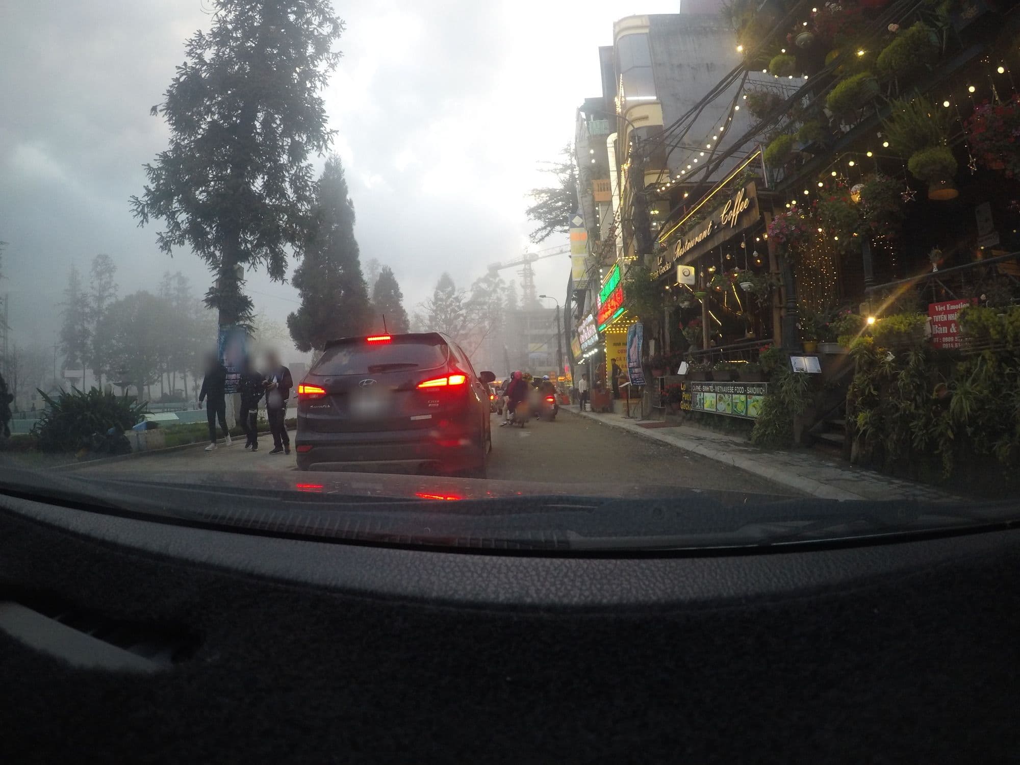 Street view near Green Bamboo Hotel, Sa Pa — © 24dakenlo (CC BY-SA · Mapillary)