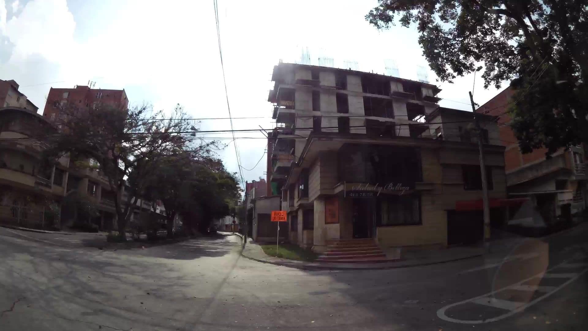 Street view near Seven Inn, Medellín — © kaartcam (CC BY-SA · Mapillary)