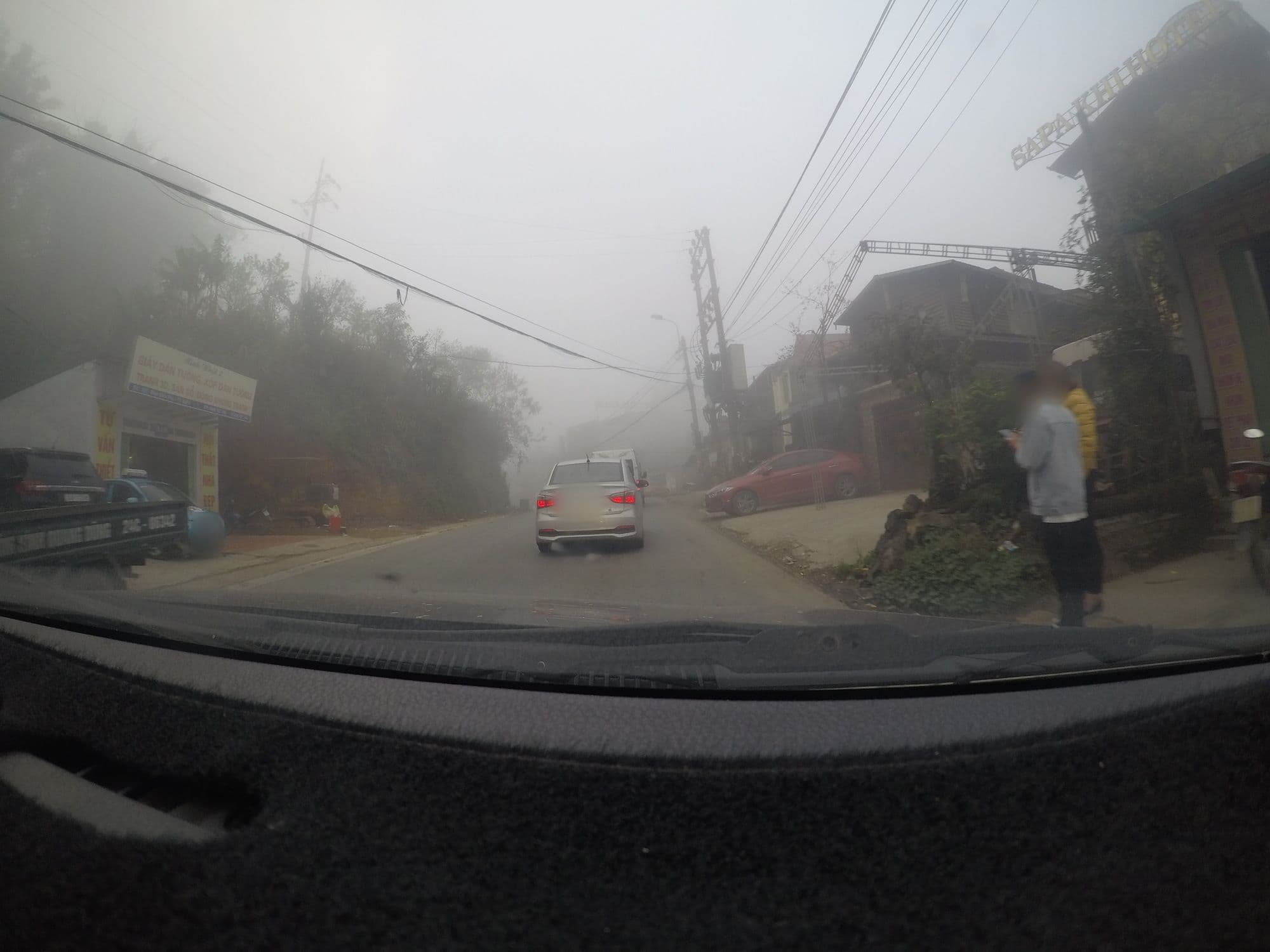 Street view near Sapakhi Hotel, Sa Pa — © 24dakenlo (CC BY-SA · Mapillary)