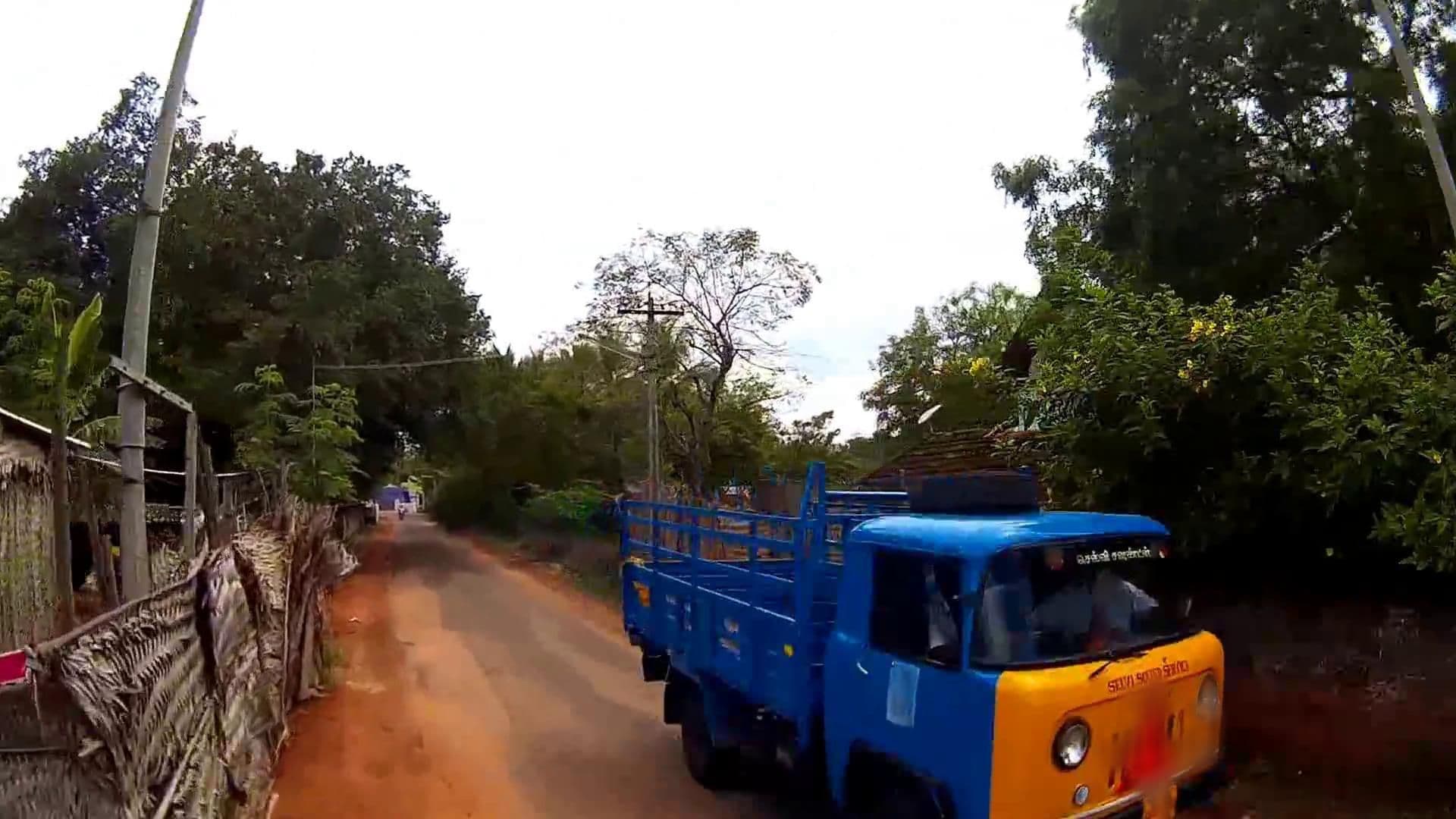 Street view near Sapa Hostel, Sa Pa — © cut (CC BY-SA · Mapillary)