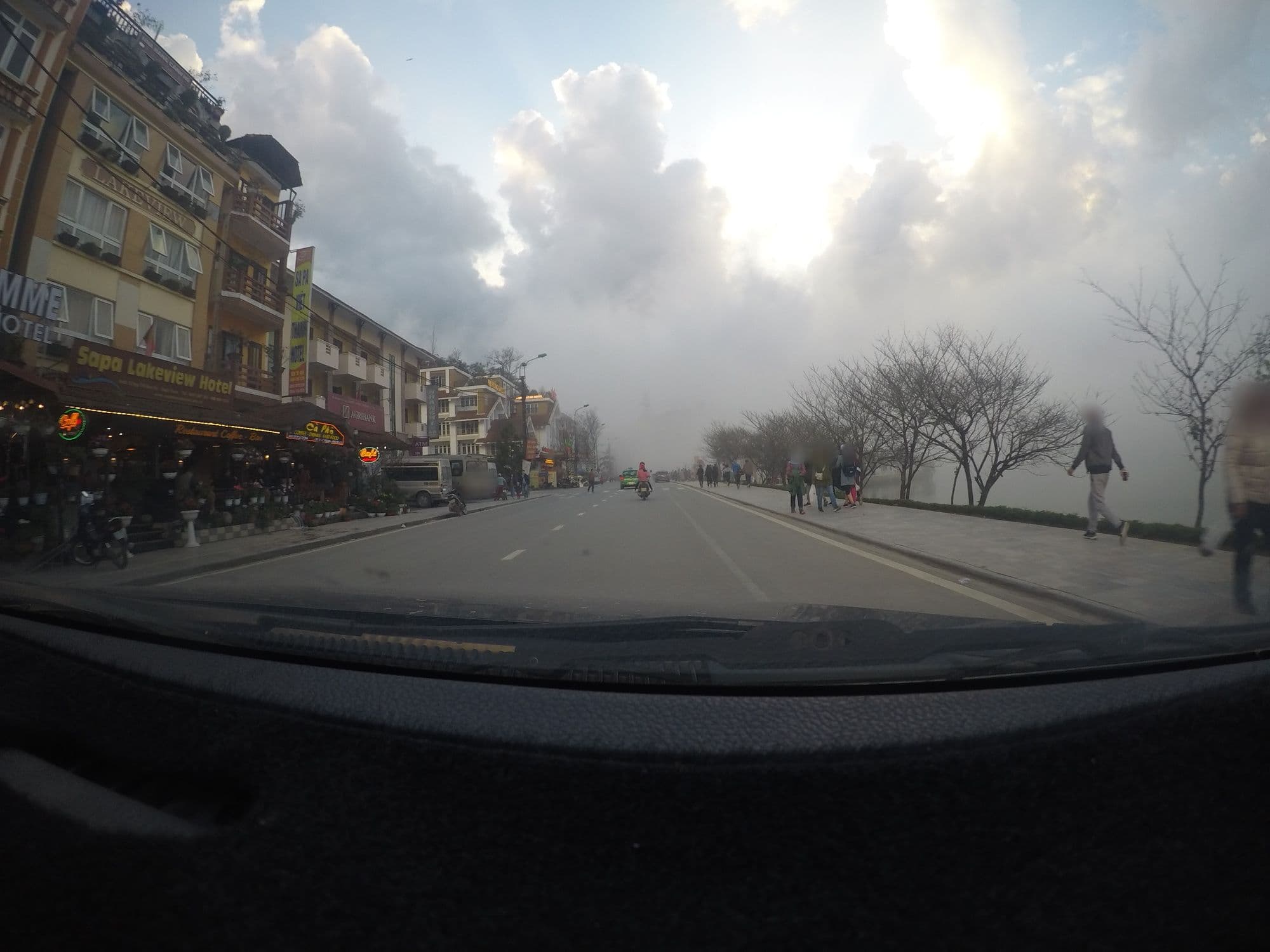 Street view near Việt Thành Guesthouse Sapa, Sa Pa — © 24dakenlo (CC BY-SA · Mapillary)