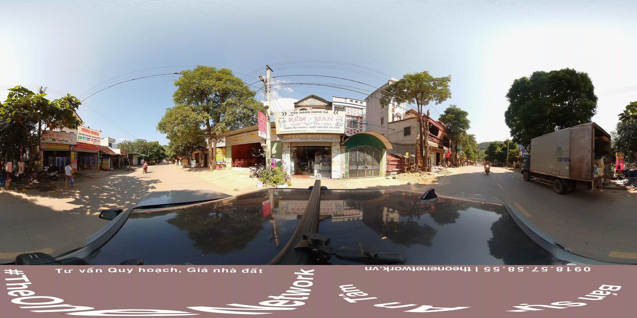 Street view near Hải Ánh Hotel, Thị Trấn Yên Minh — © theonenetwork (CC BY-SA · Mapillary)