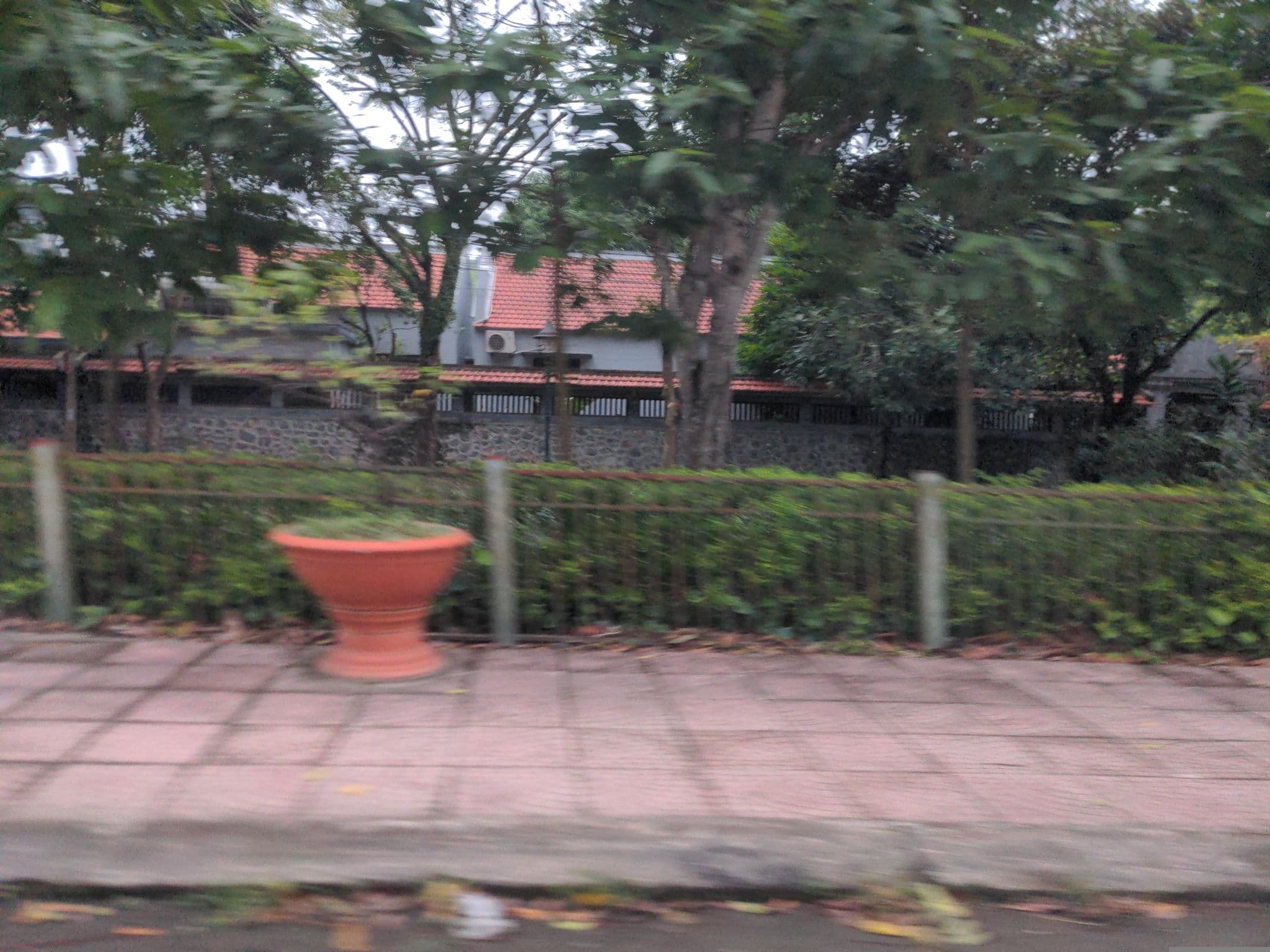 Street view near Tam Coc Sana Villa & Homestays, Ninh Bình — © eneerhut (CC BY-SA · Mapillary)