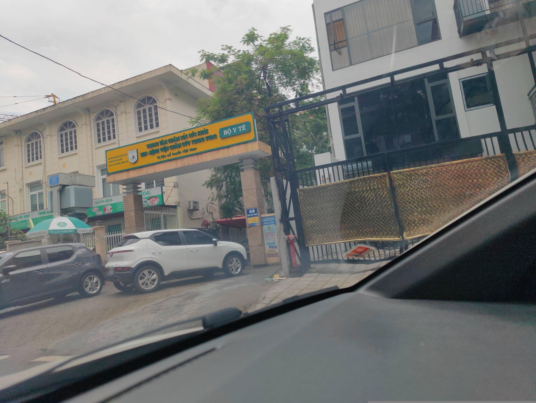 Street view near Hạ Long Hotel-51 Thái Thịnh, Đống Đa — © hn_right_2 (CC BY-SA · Mapillary)