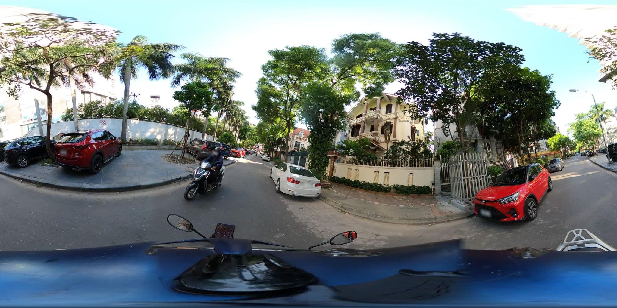 Street view near Mai Villa - Mai Ha Guest House 1, Láng Thượng — © bemaps_1pd (CC BY-SA · Mapillary)