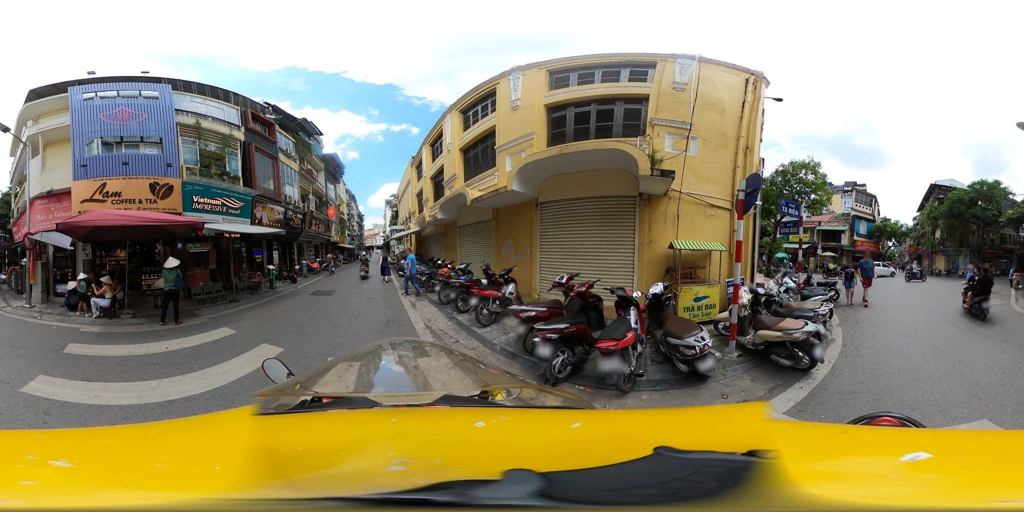 Street view near Pillow Backpackers Hostel, Hoàn Kiếm — © bemaps_hn_kien (CC BY-SA · Mapillary)