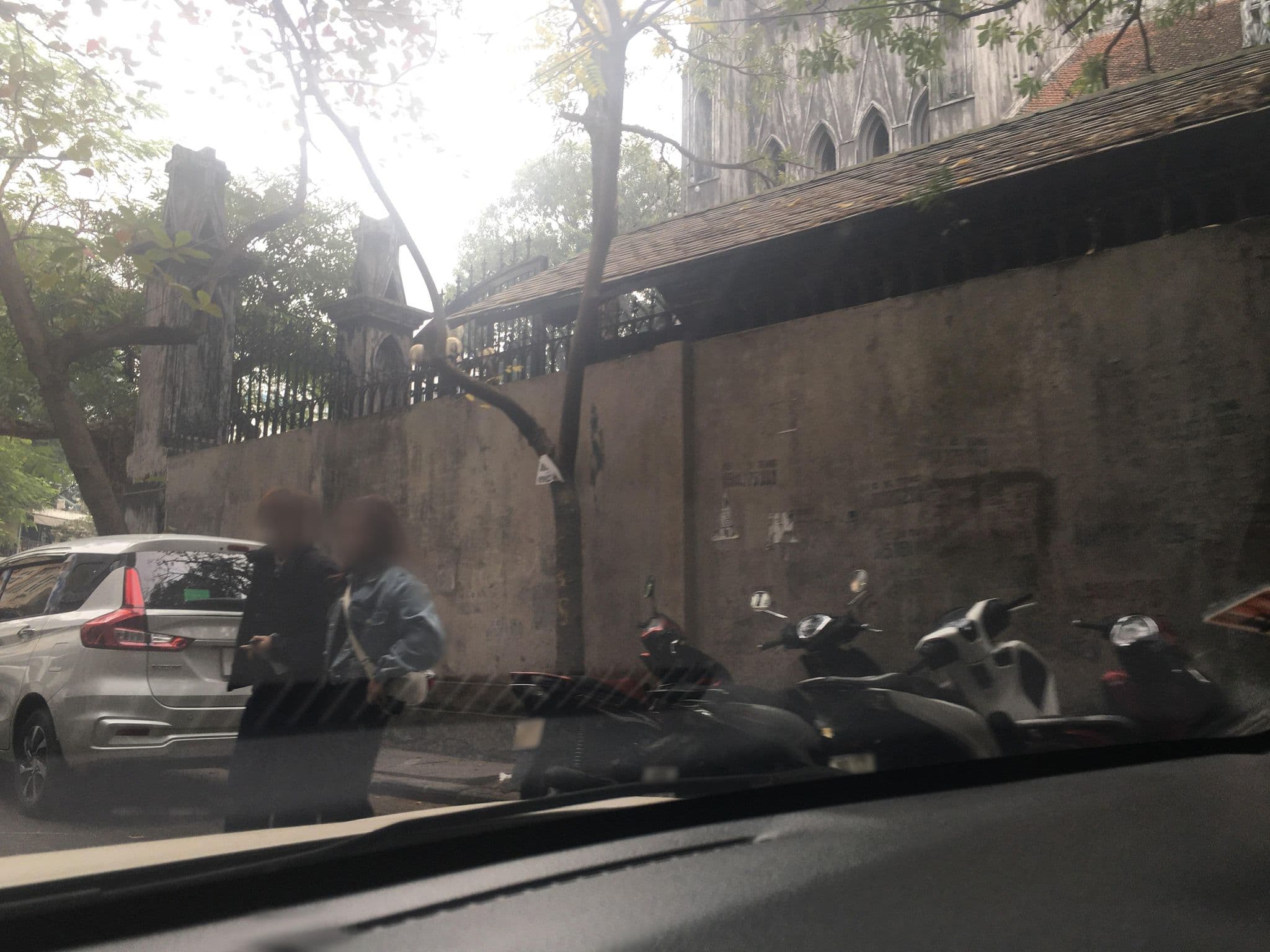Street view near Victory Legend Hotel, Hoàn Kiếm — © hn_right_2 (CC BY-SA · Mapillary)