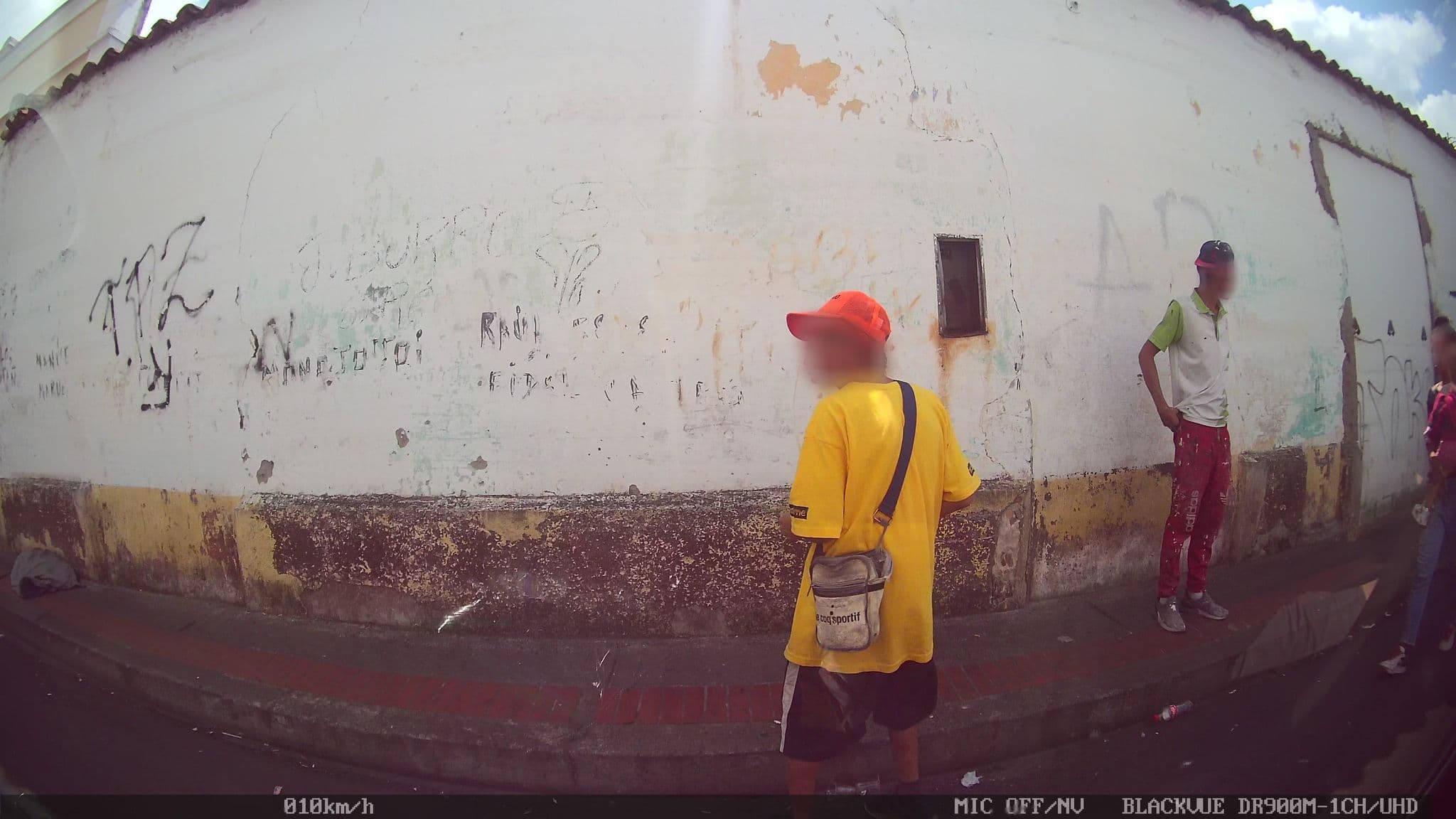 Street view near Magestic Inn, Bucaramanga — © kaart_2 (CC BY-SA · Mapillary)