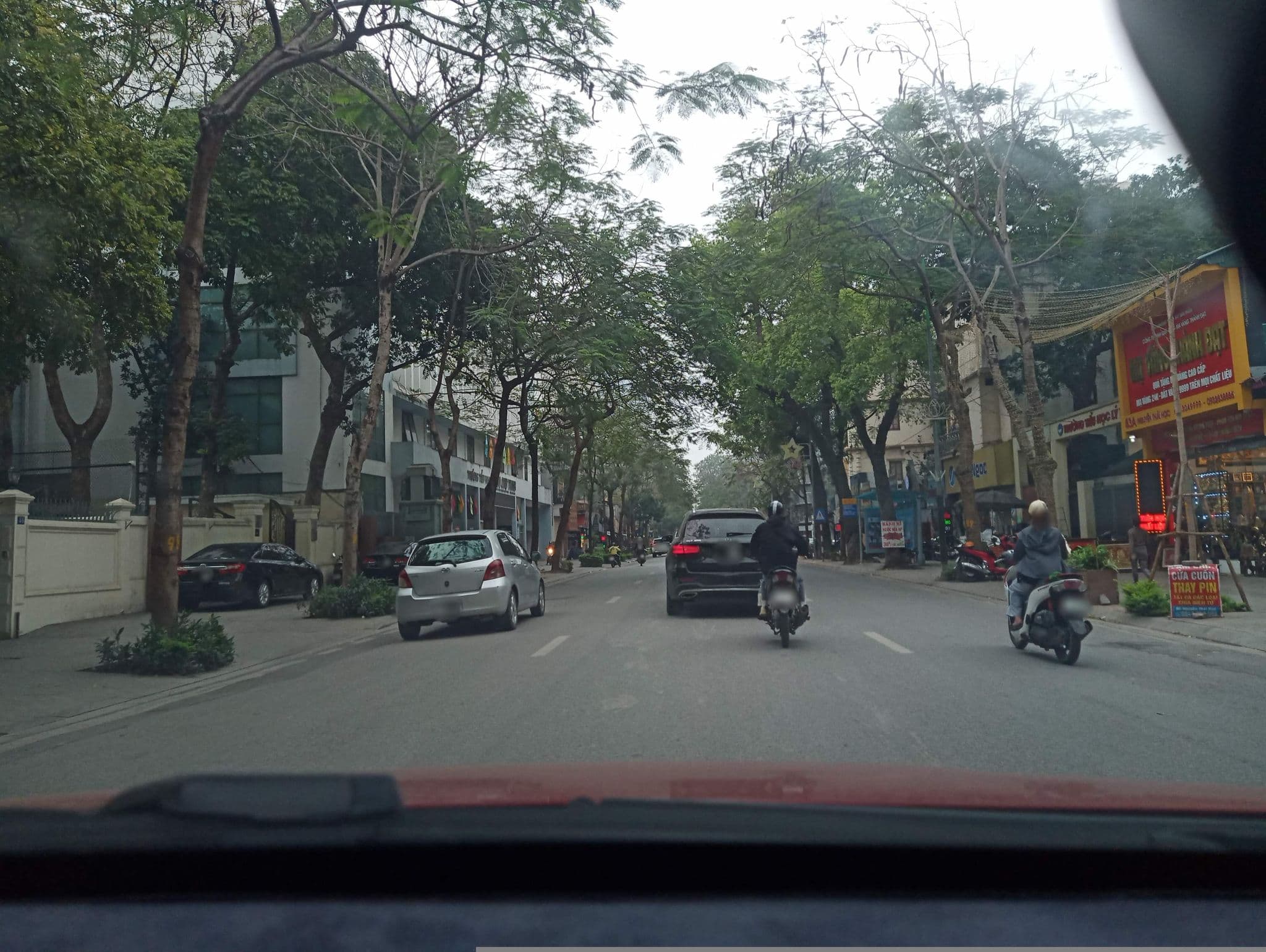 Street view near VQM hotel, Hanoi — © hn_front_1 (CC BY-SA · Mapillary)