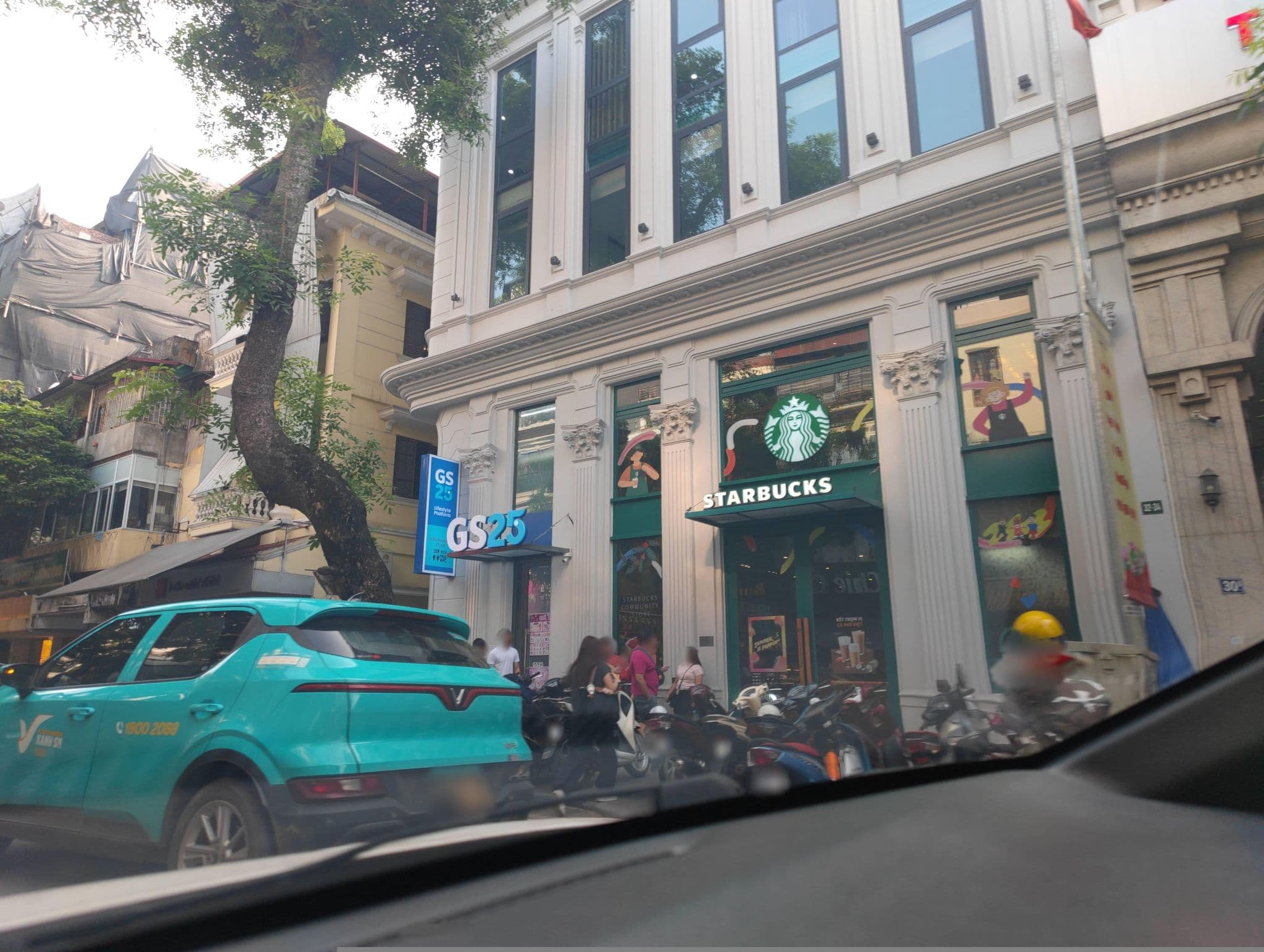 Street view near Hanoi Guest House Royale, Hoàn Kiếm — © hn_right_2 (CC BY-SA · Mapillary)