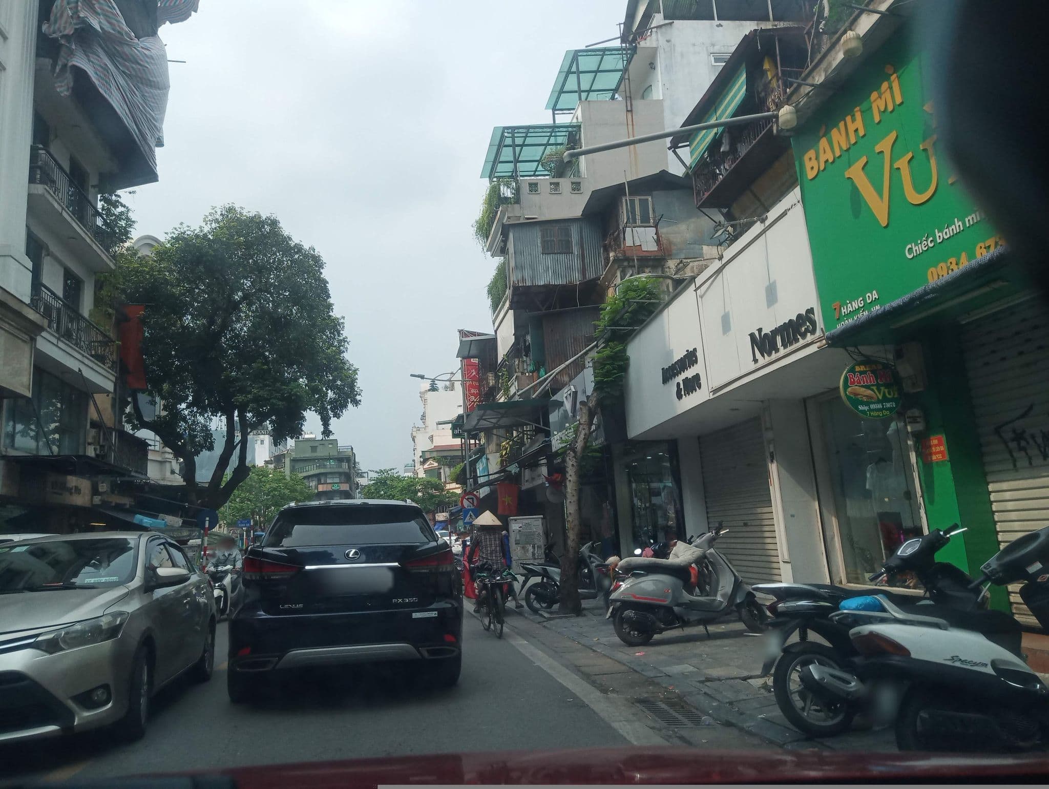 Street view near JM Marvel Hotel & Spa, Hoàn Kiếm — © hn_front_1 (CC BY-SA · Mapillary)