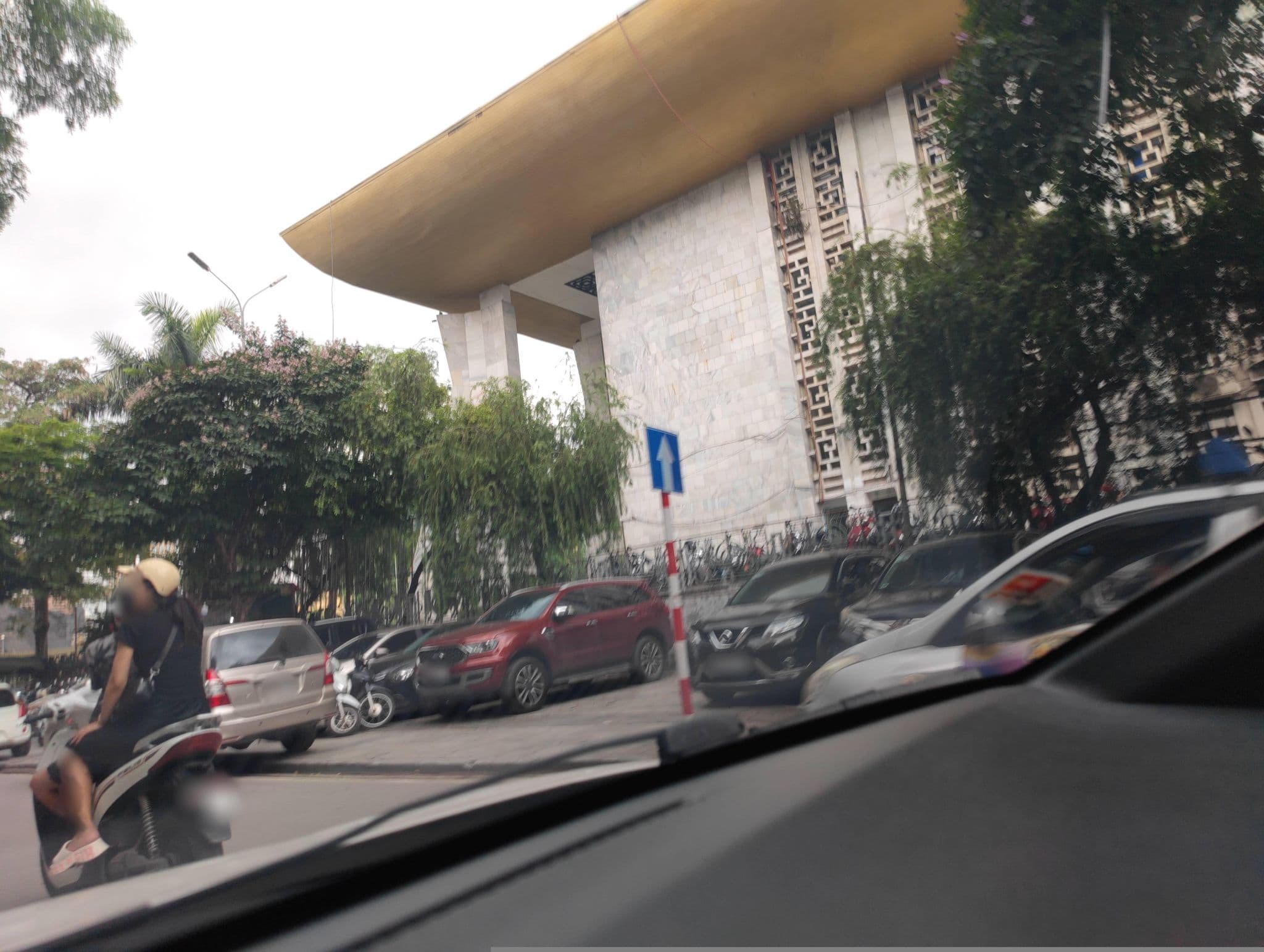 Street view near Eternity HOTEL, Hanoi — © hn_right_2 (CC BY-SA · Mapillary)