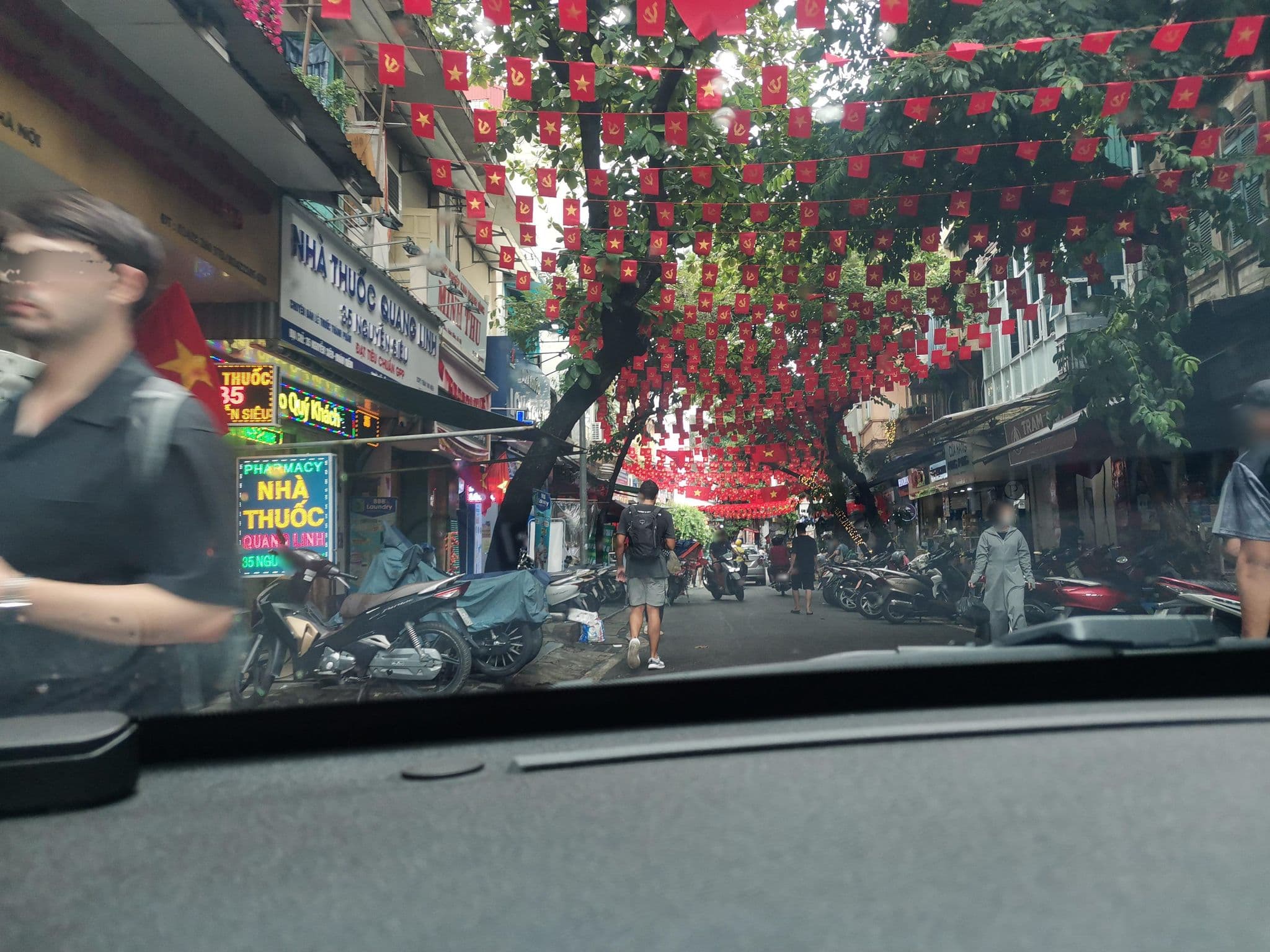 Street view near Bonsella Prestige Hotel & Spa, Hoàn Kiếm — © hn_left_2 (CC BY-SA · Mapillary)
