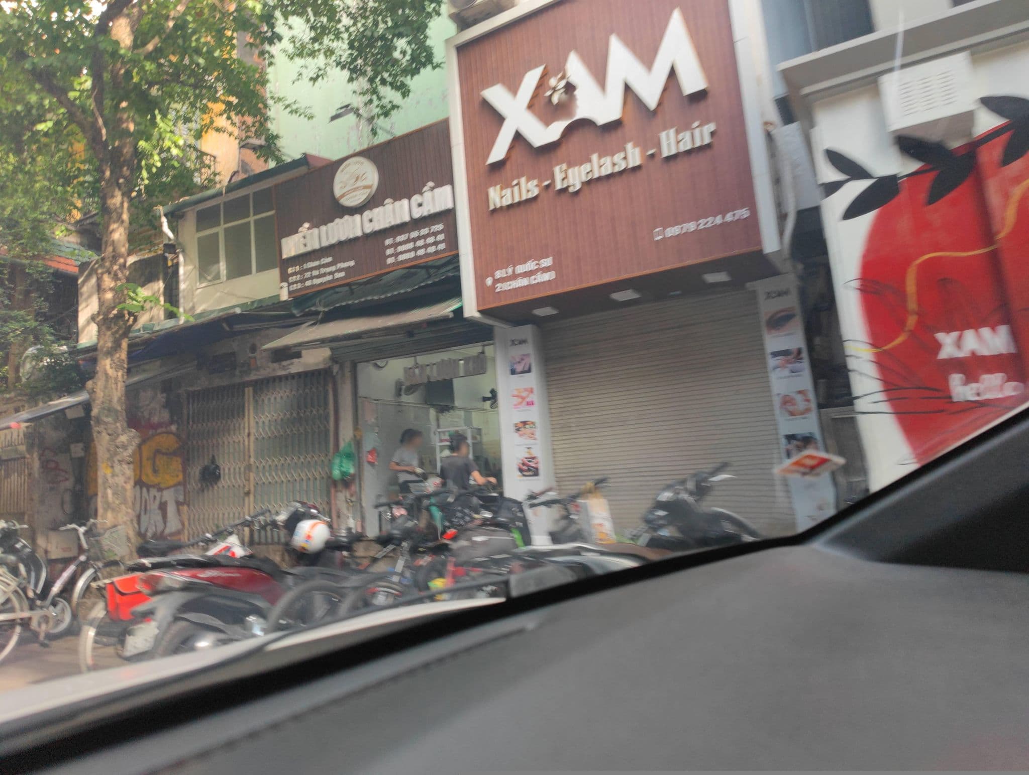Street view near Mercury Hotel Hanoi, Hoàn Kiếm — © hn_right_2 (CC BY-SA · Mapillary)