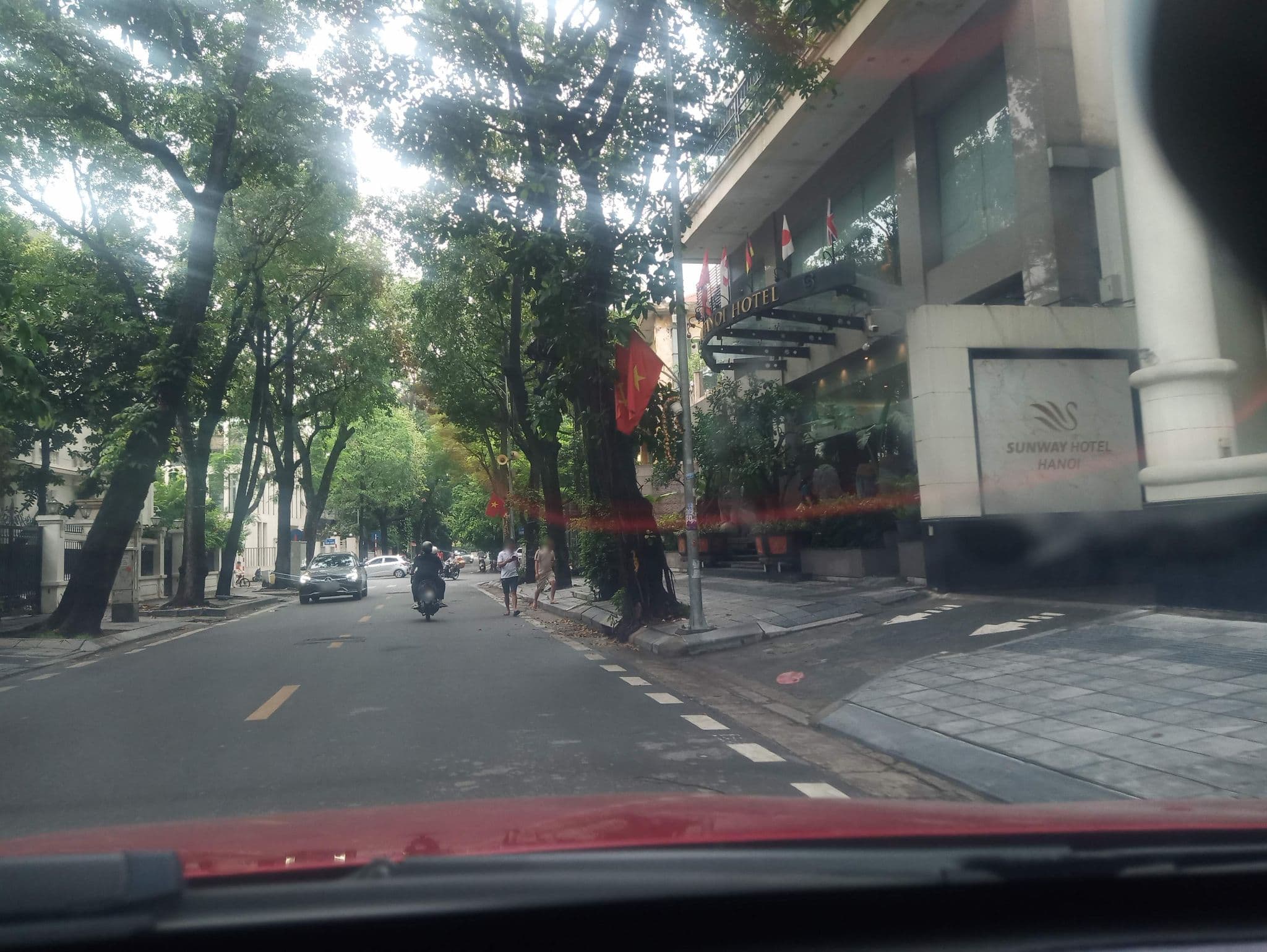 Street view near Prestige Hotel Hanoi, Cửa Nam — © hn_front_1 (CC BY-SA · Mapillary)
