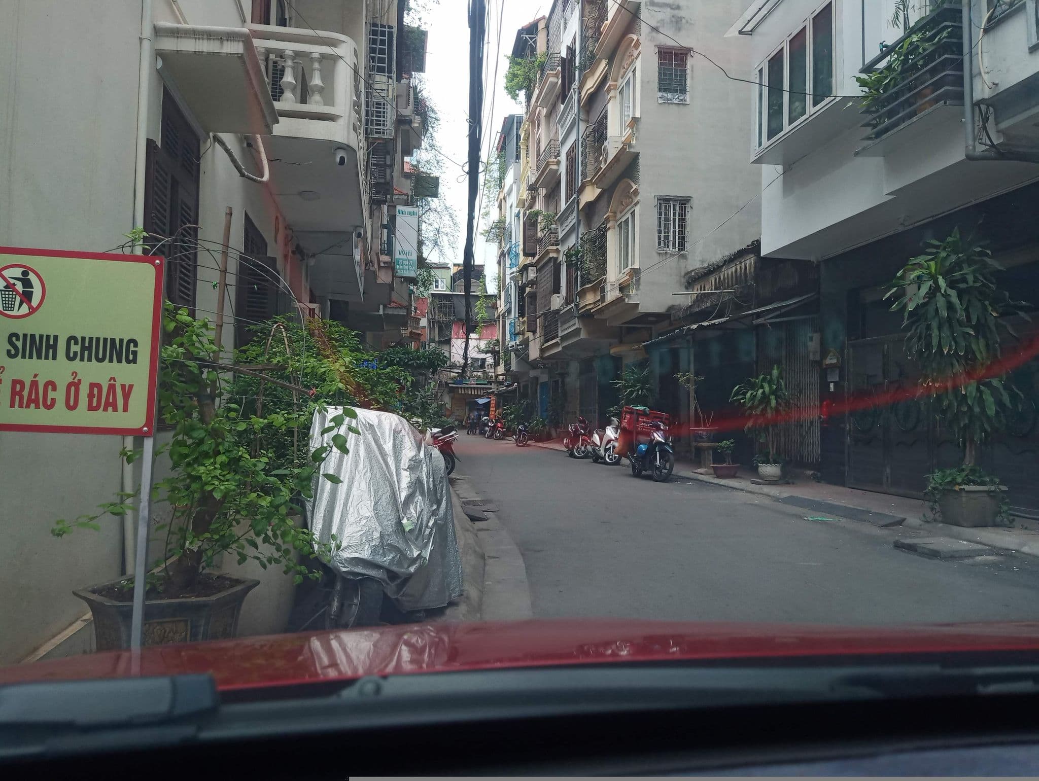 Street view near Light House & Rooftop, Hanoi — © hn_front_1 (CC BY-SA · Mapillary)