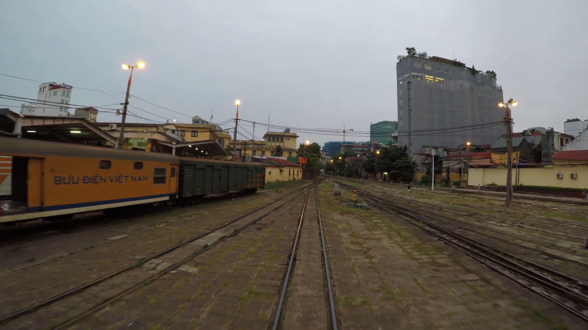 Street view near ハノイ スカイホテル, Hanoi — © cut (CC BY-SA · Mapillary)