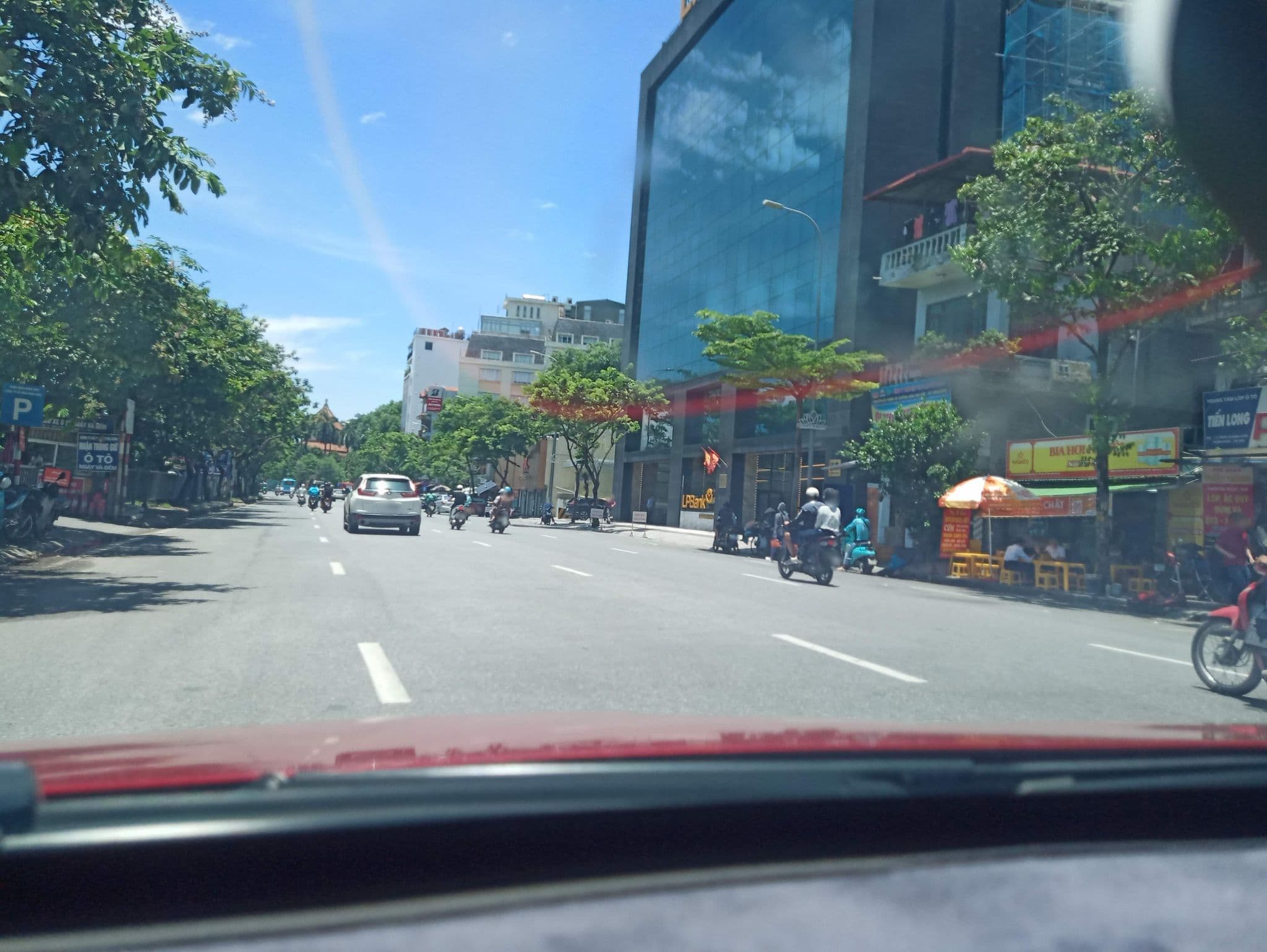 Street view near Zebra Loft, Hoàn Kiếm — © hn_front_1 (CC BY-SA · Mapillary)