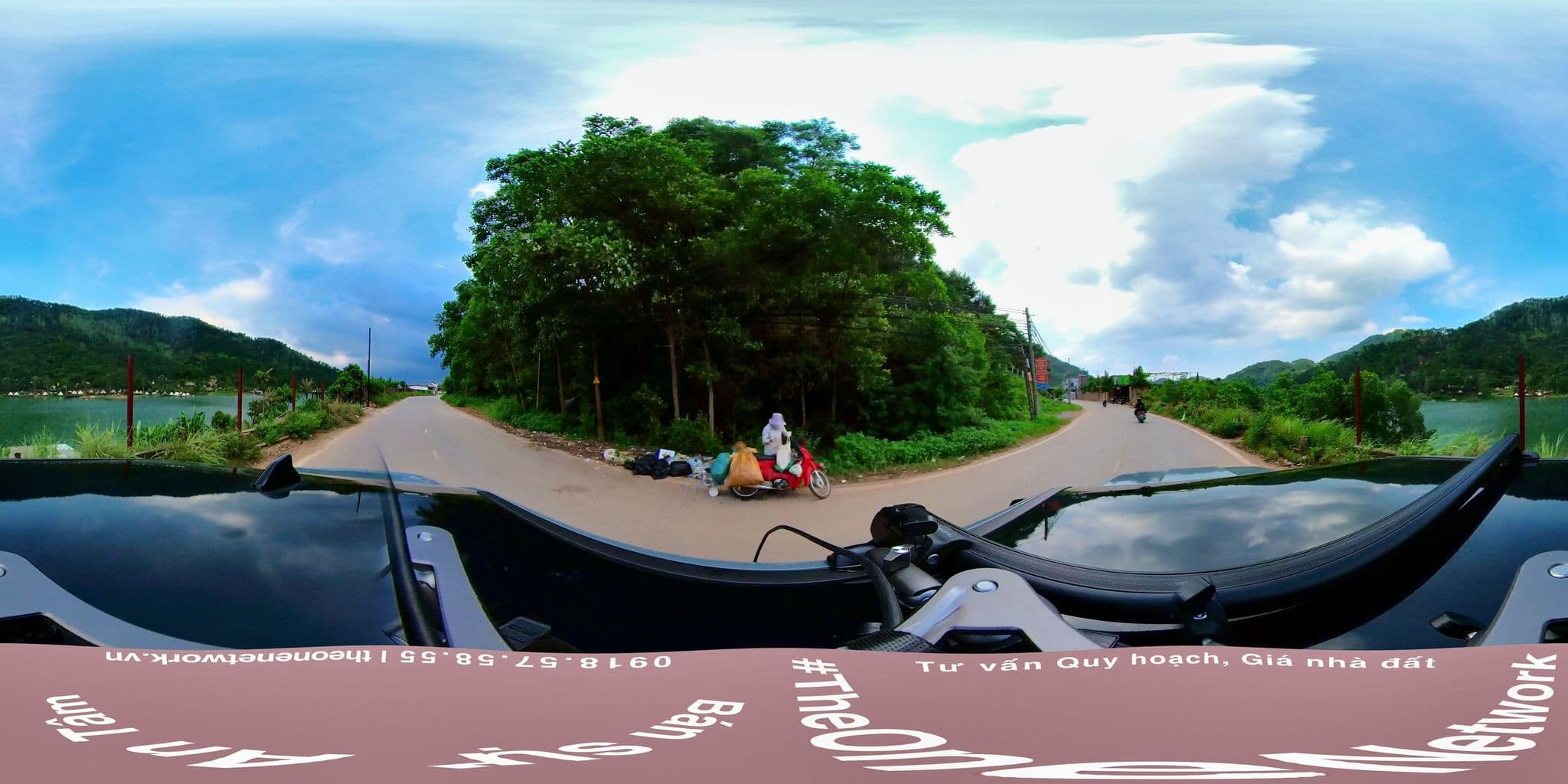Street view near Đồng Đò Xanh Villa - Đồng Đò House, Sóc Sơn — © theonenetwork (CC BY-SA · Mapillary)