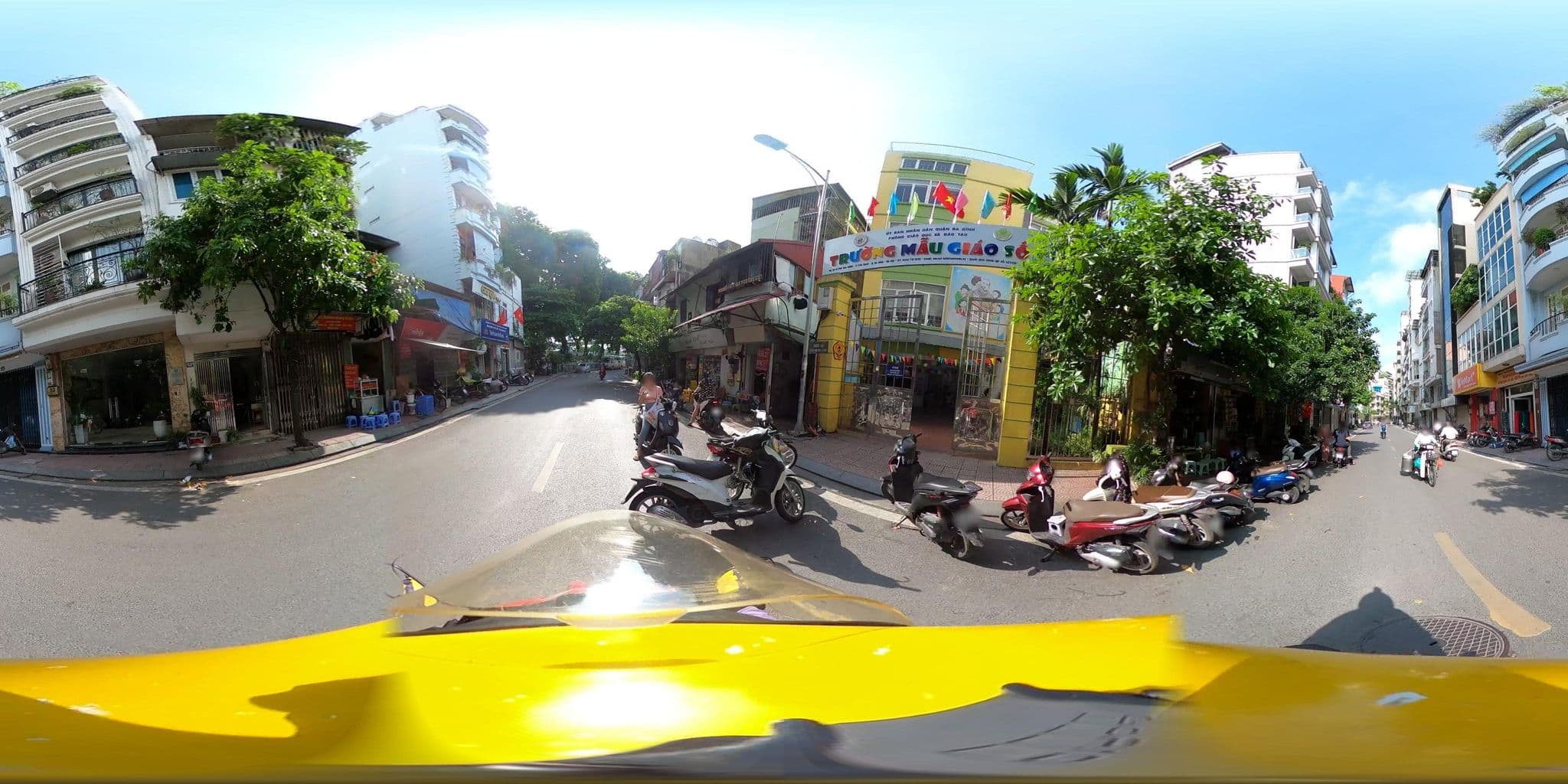 Street view near Cà Phê Người Hà Nội, Yên Phụ — © bemaps_hn_kien (CC BY-SA · Mapillary)