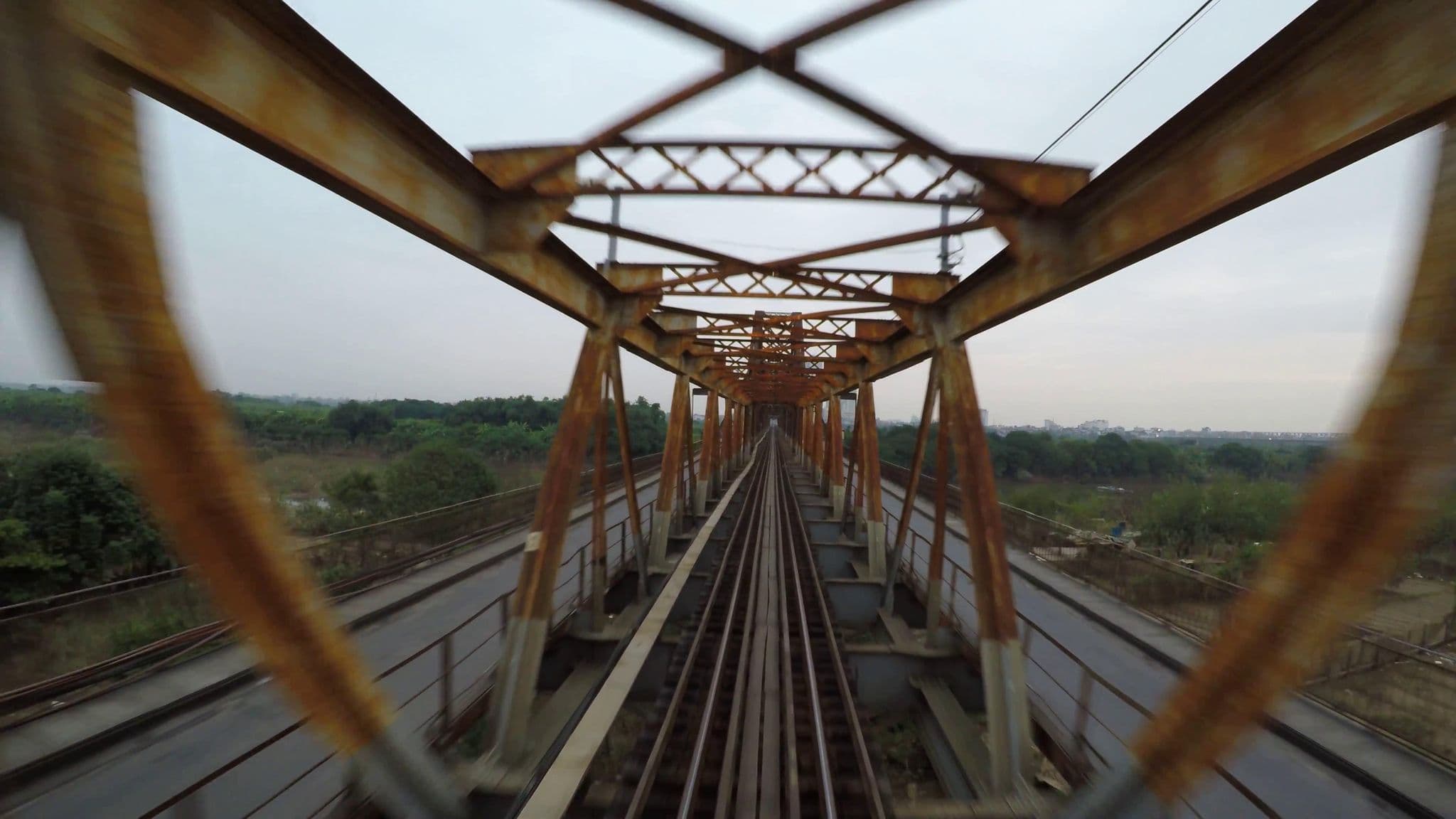 Street view near , Bồ Đề — © cut (CC BY-SA · Mapillary)