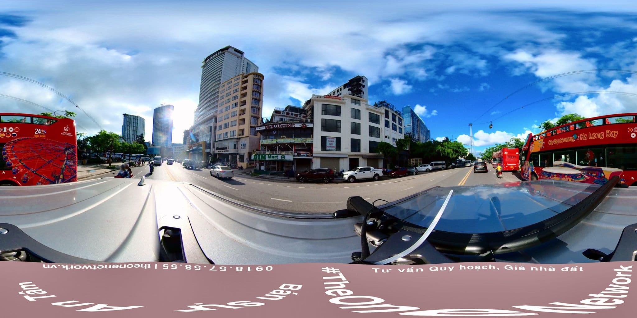 Street view near Hong Gai Hotel, Hạ Long — © theonenetwork (CC BY-SA · Mapillary)