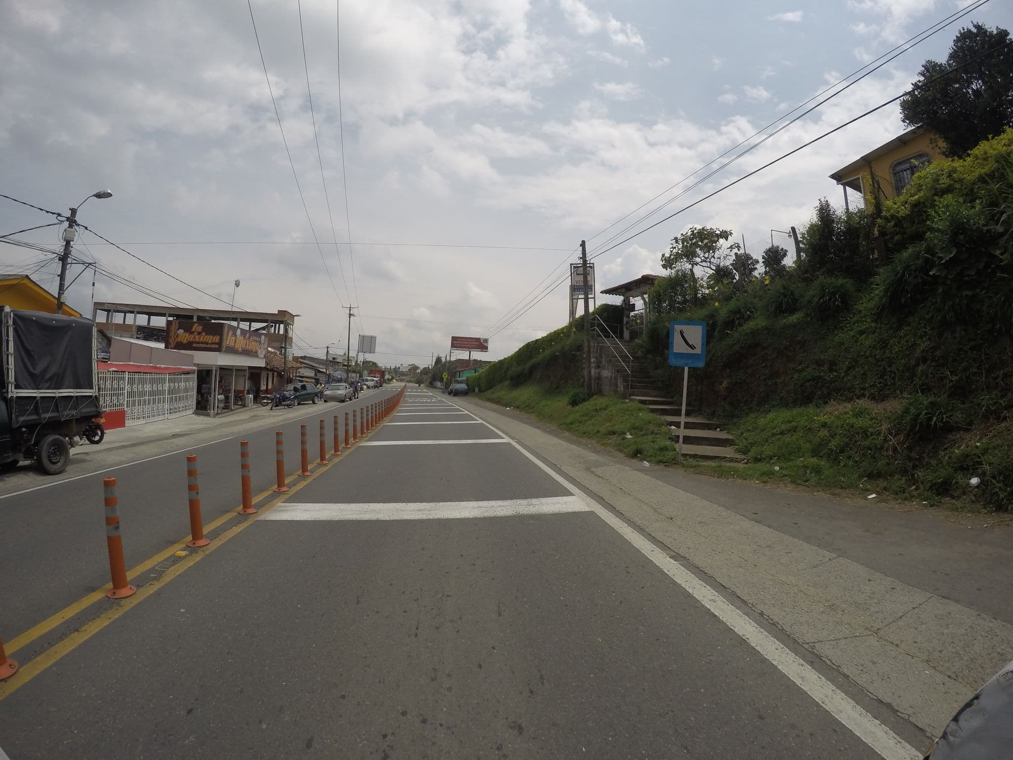 Street view near Mirador del Guacary, Pereira — © humano (CC BY-SA · Mapillary)
