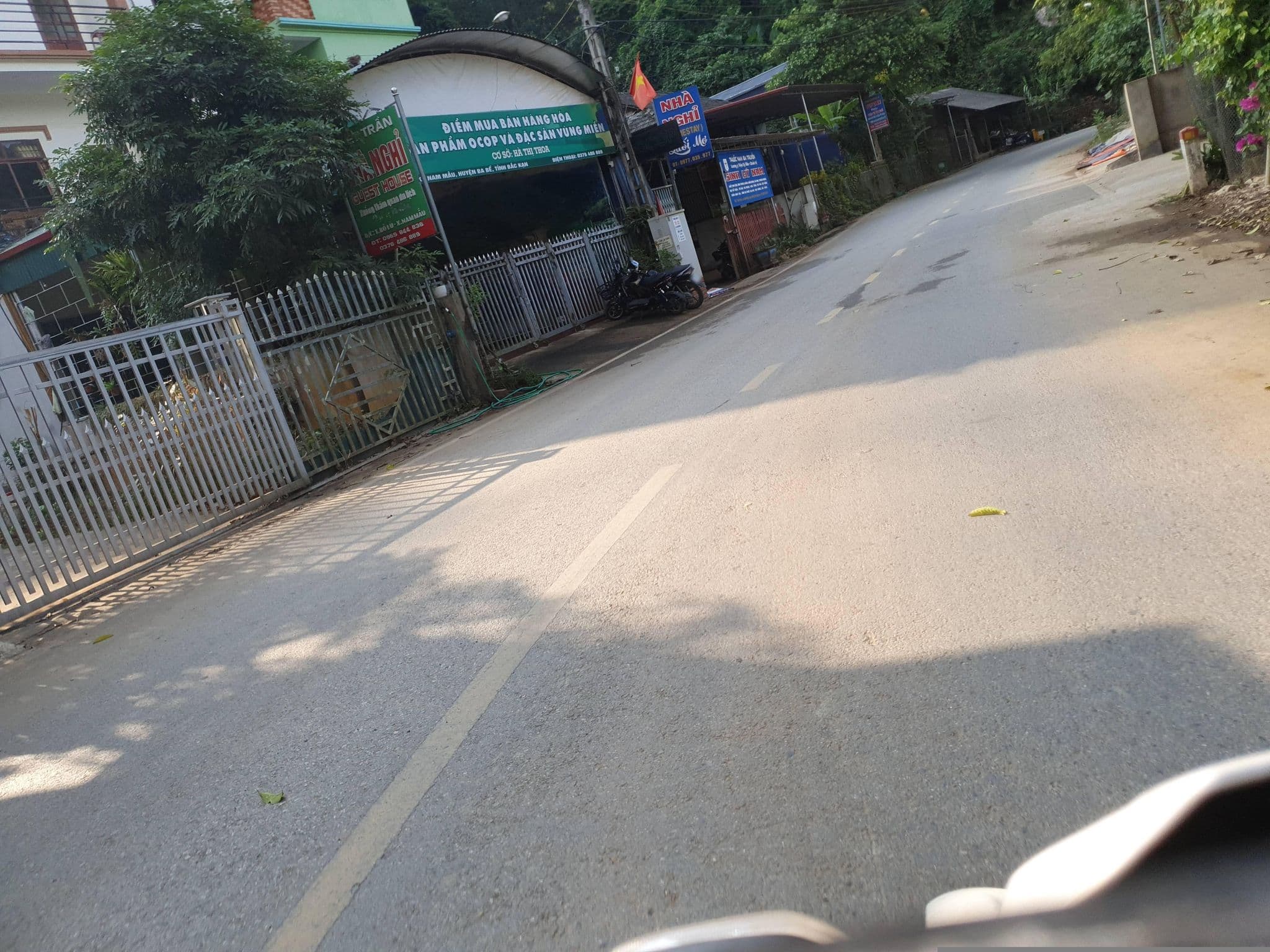 Street view near suối mơ, Chợ Rã — © russmcd (CC BY-SA · Mapillary)