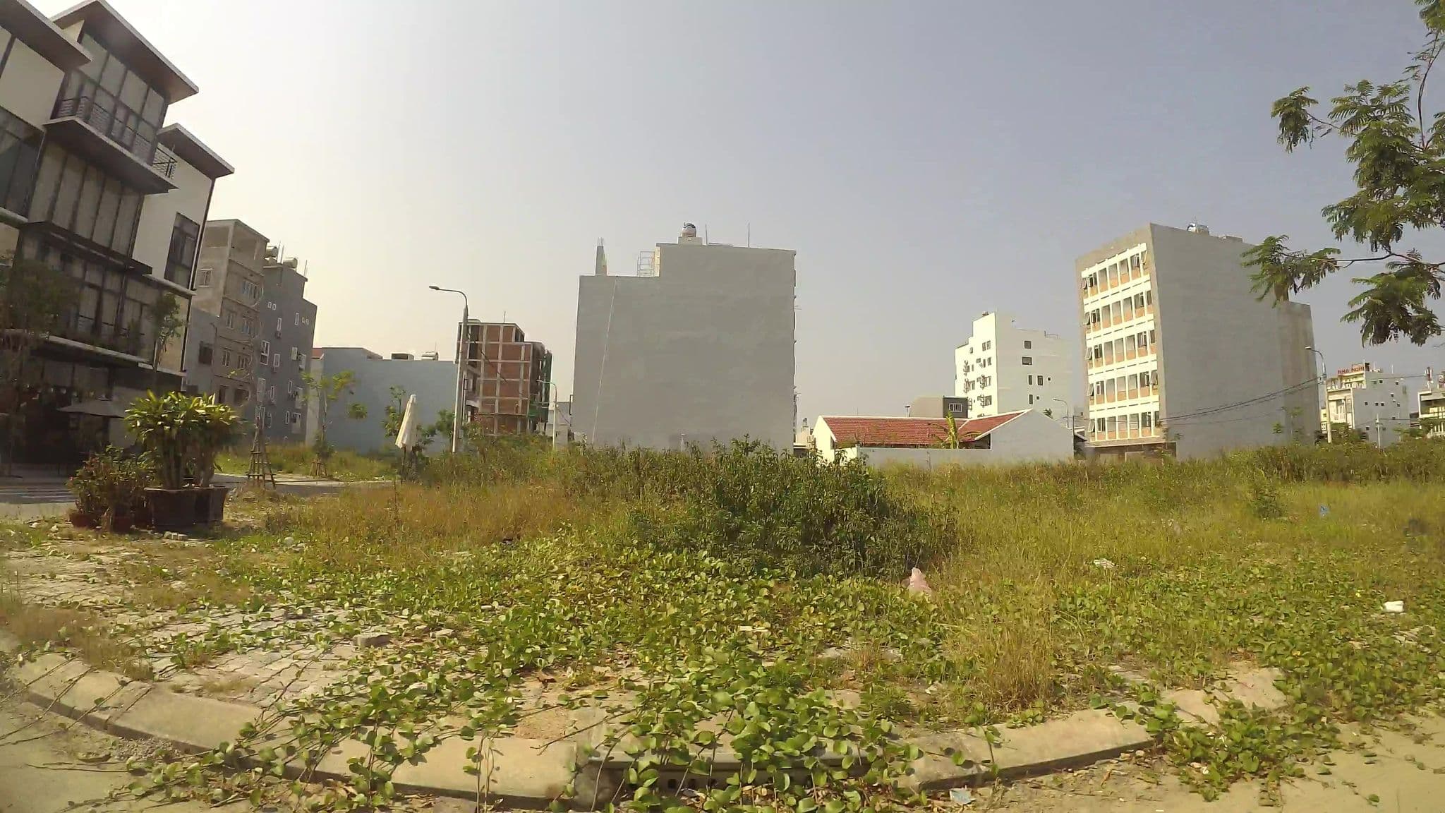 Street view near Pandora Villa, Sơn Trà — © kaartcam (CC BY-SA · Mapillary)