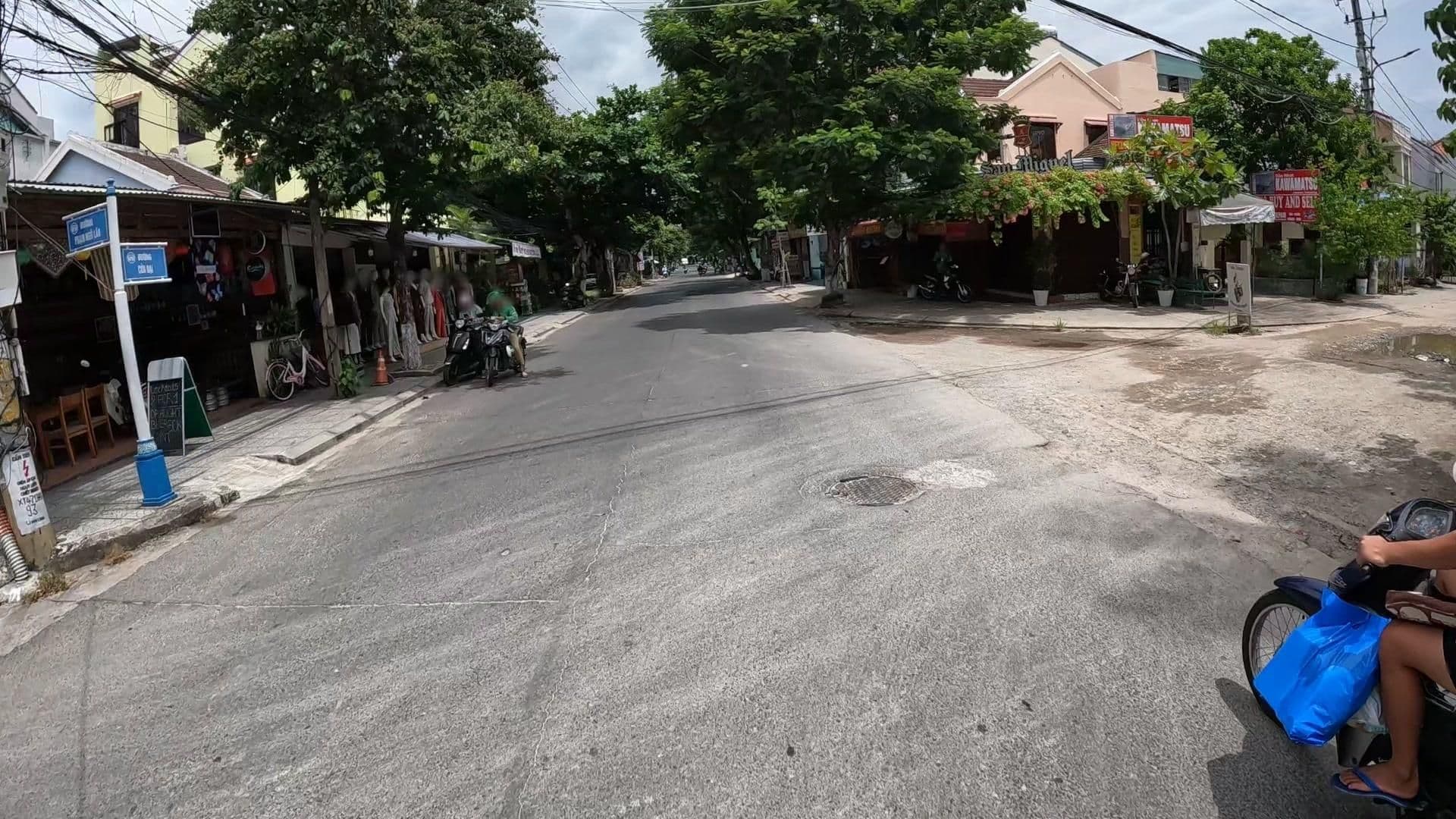 Street view near Memories Homestay, Hoi An — © lucomsky (CC BY-SA · Mapillary)