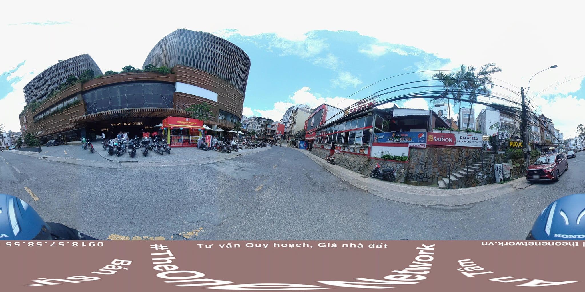 Street view near ÉTÉ Hostel, Ðà Lạt — © theonenetwork (CC BY-SA · Mapillary)