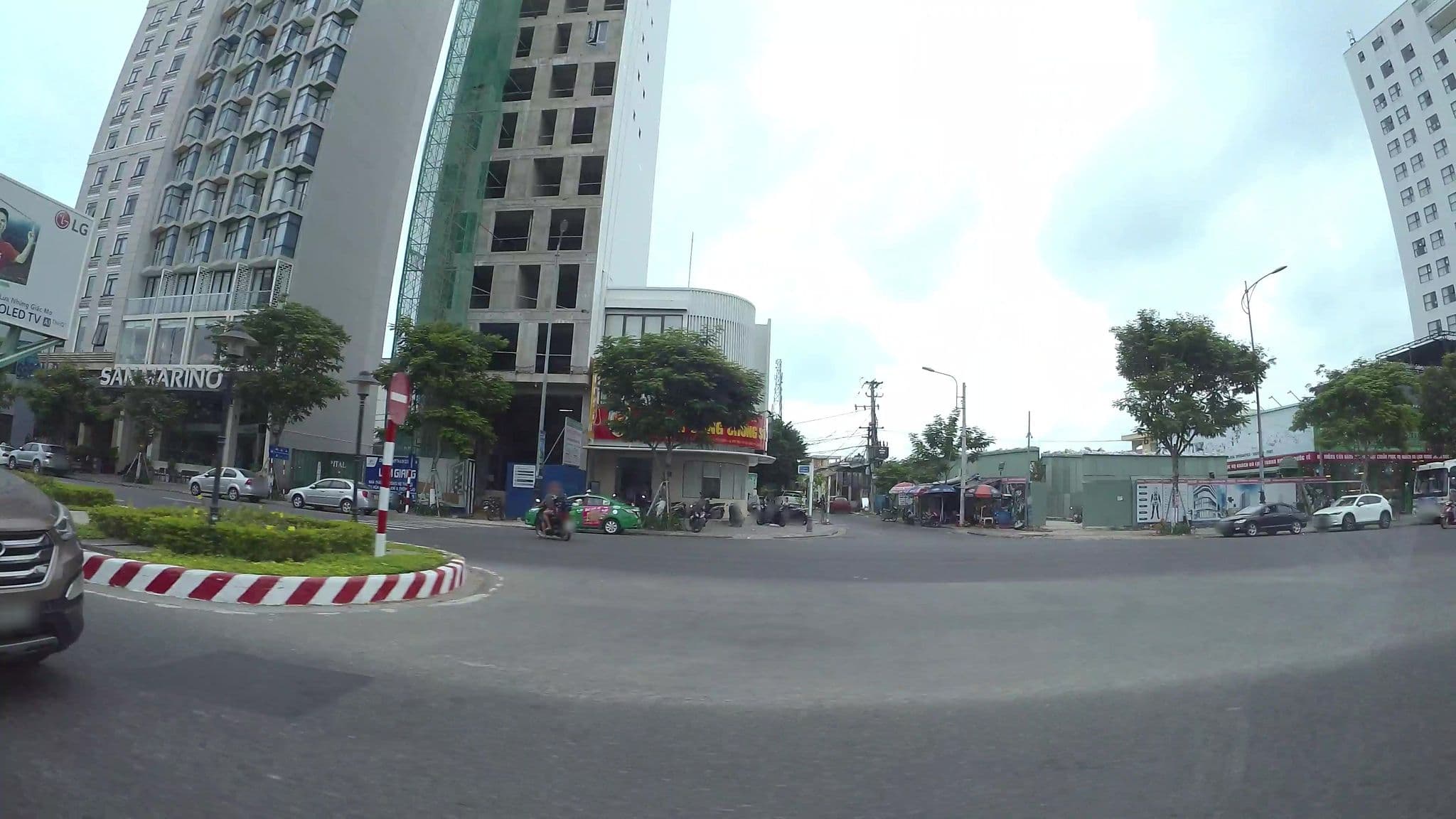 Street view near Le Conte, Sơn Trà — © kaartcam (CC BY-SA · Mapillary)