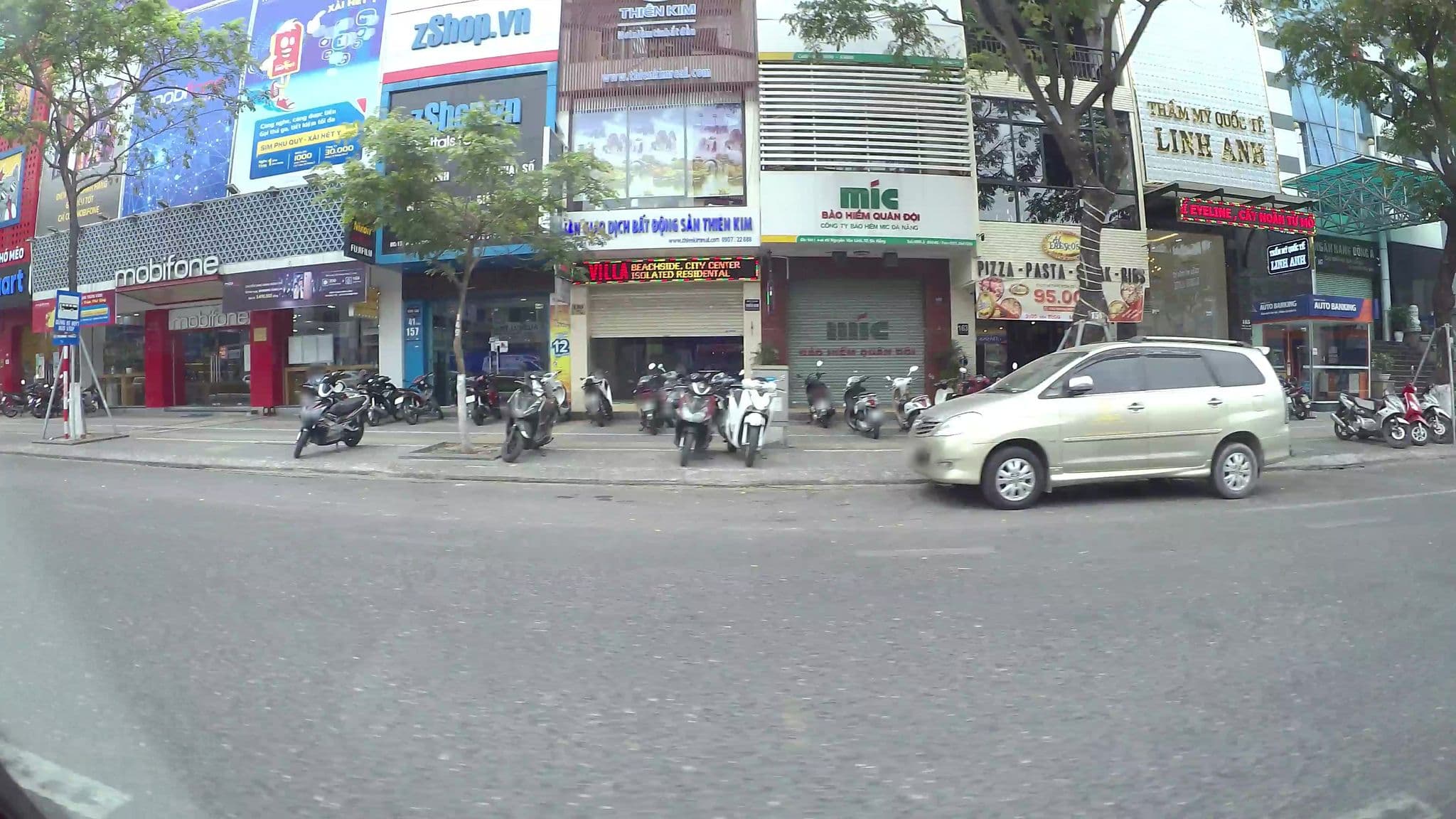 Street view near Hoang Gia hotel, Da Nang — © kaartcam (CC BY-SA · Mapillary)