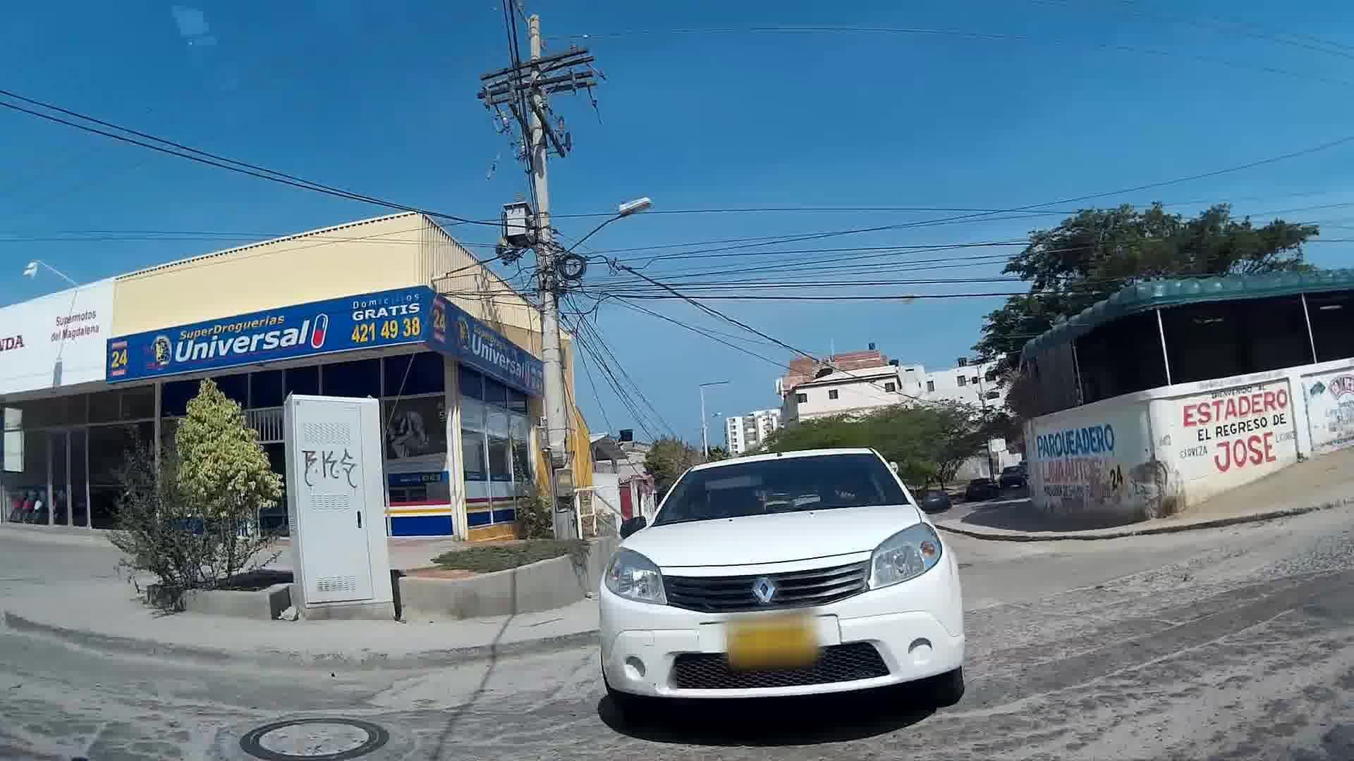 Street view near Hotel Guara Mar, Santa Marta