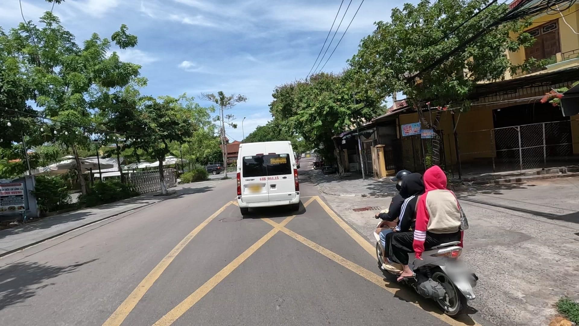 Street view near TET Villa, Hoi An — © lucomsky (CC BY-SA · Mapillary)